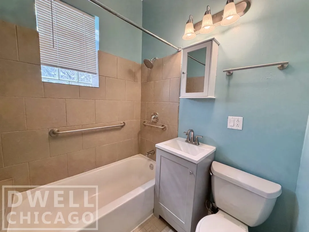 731 N Christiana Ave, , 60624, USA 60624-unit#1R-Chicago-IL