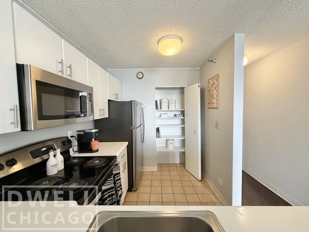 445 E Ohio St, ,  60611, USA 60611-unit#1-3201-Chicago-IL