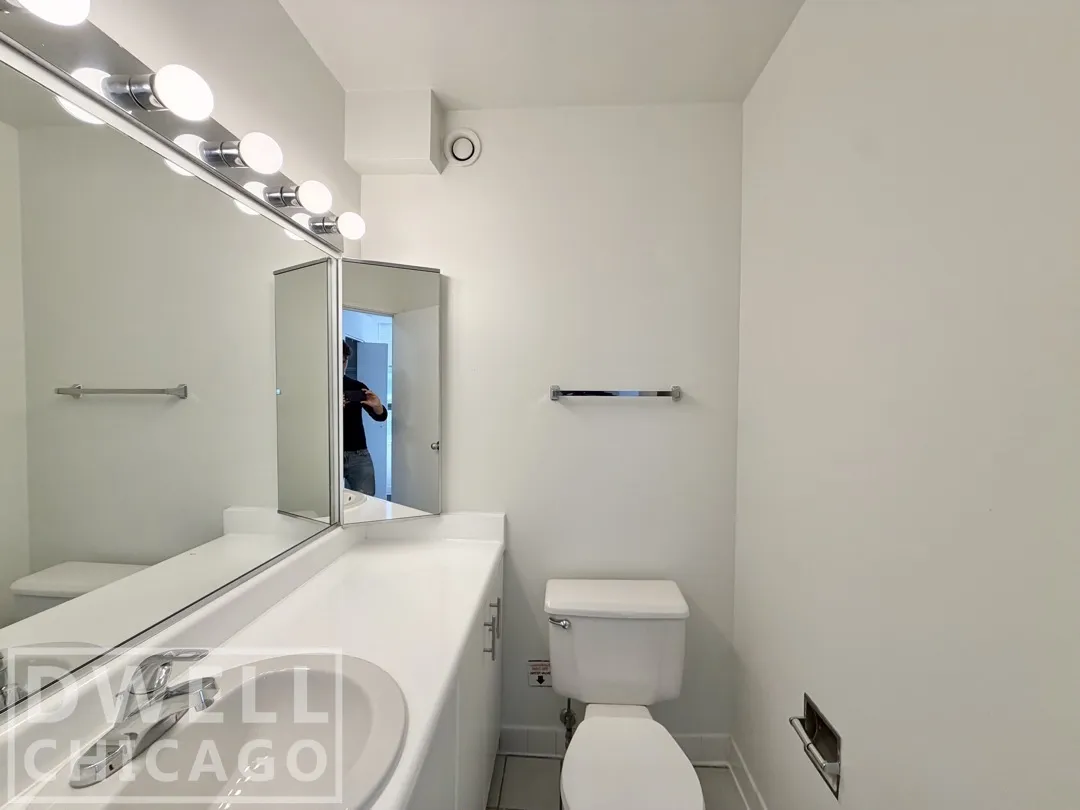 445 E Ohio St, ,  60611, USA 60611-unit#1-3201-Chicago-IL