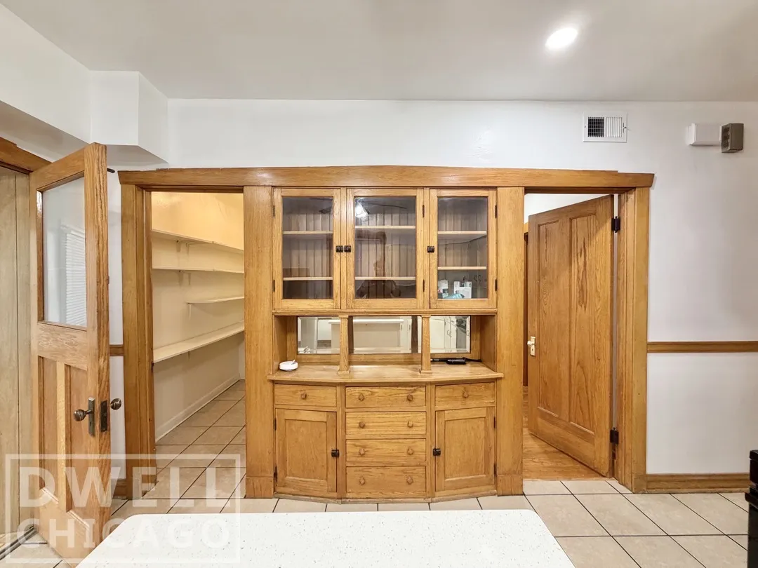 3322 N Hamlin Ave, ,  60618, USA 60618-unit#1-Chicago-IL