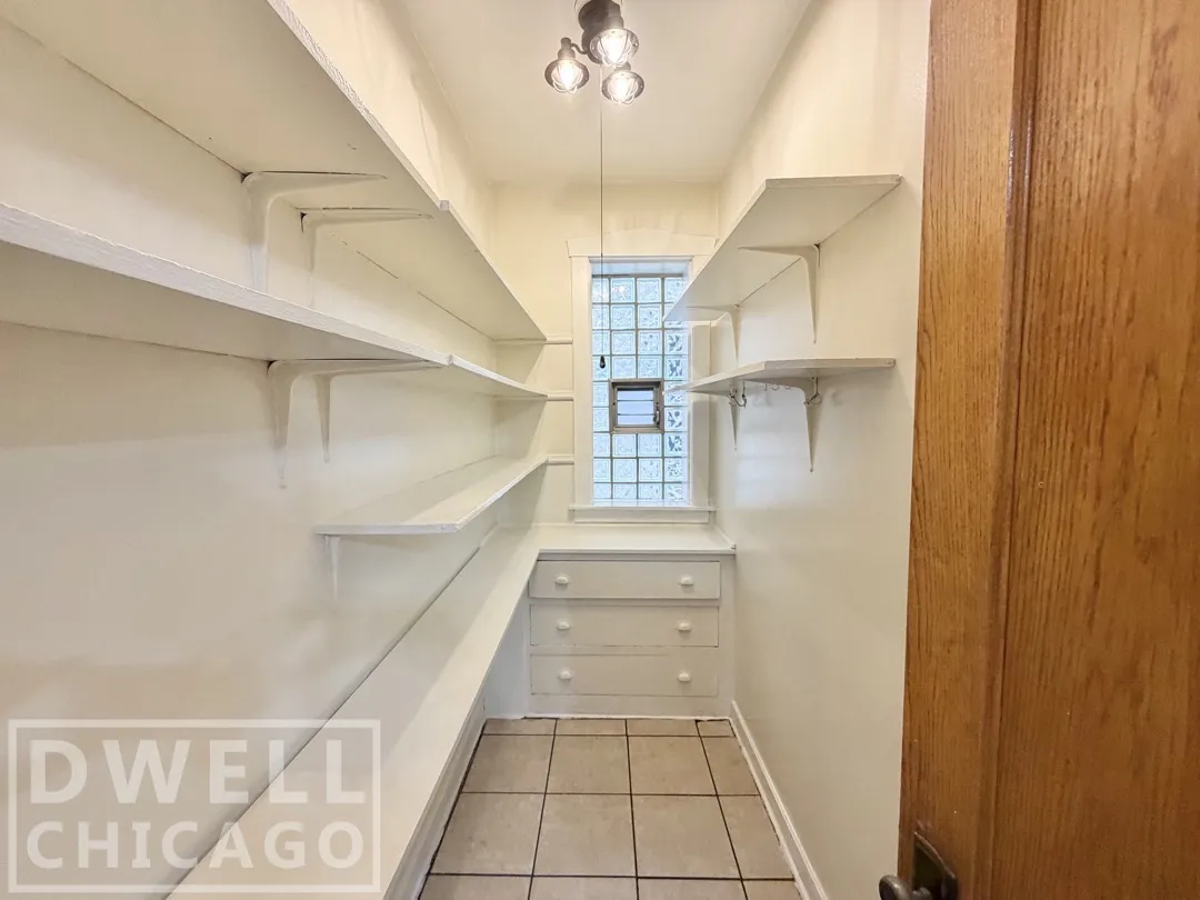 3322 N Hamlin Ave, ,  60618, USA 60618-unit#1-Chicago-IL