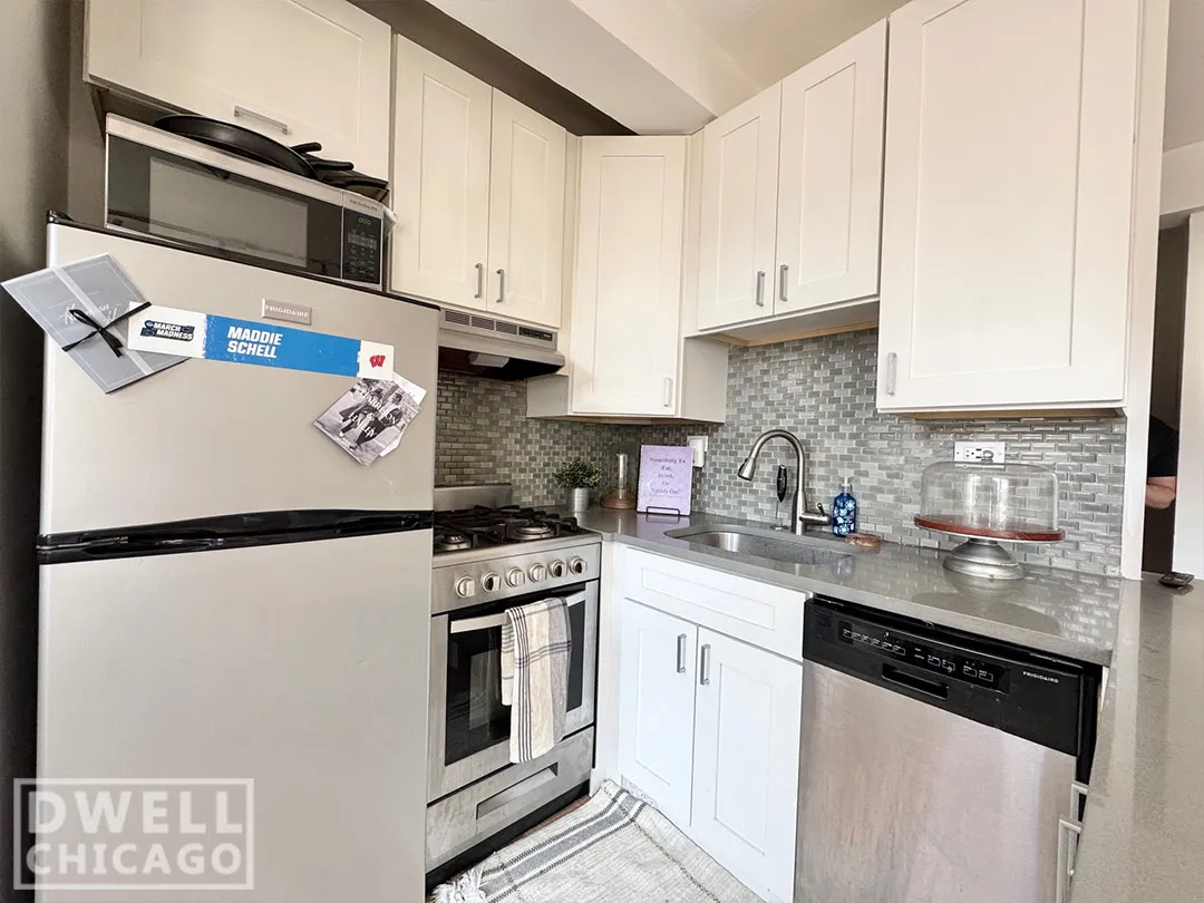 511 W Belmont Ave, , 60657, USA 60657-unit#28-Chicago-IL