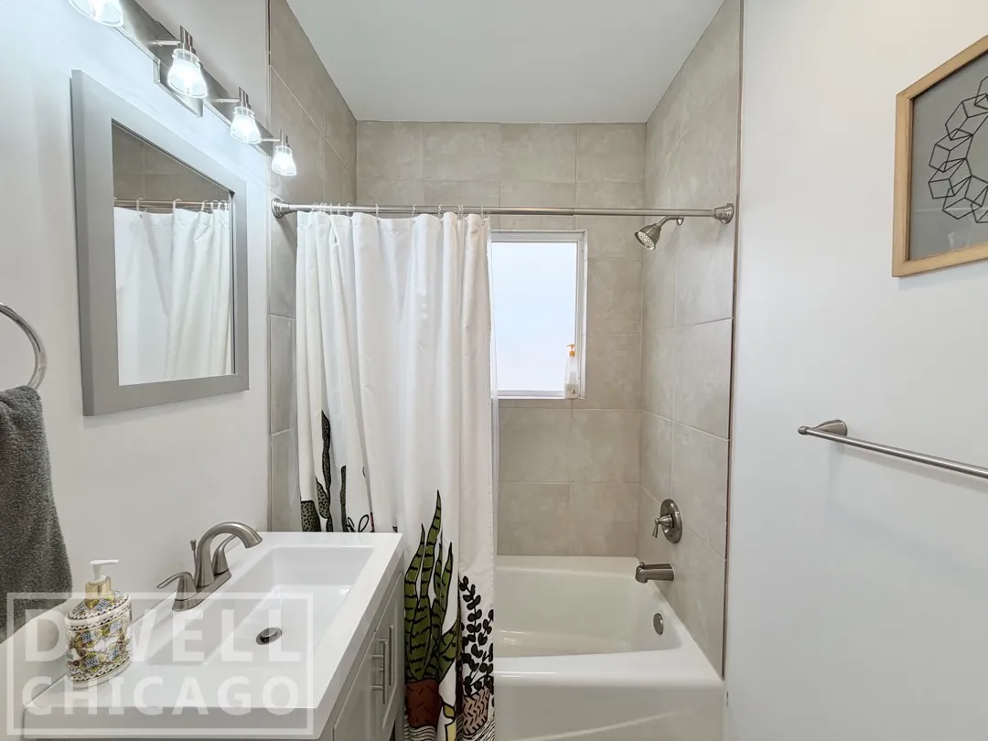 1419 N Paulina St, ,  60622, USA 60622-Chicago-IL