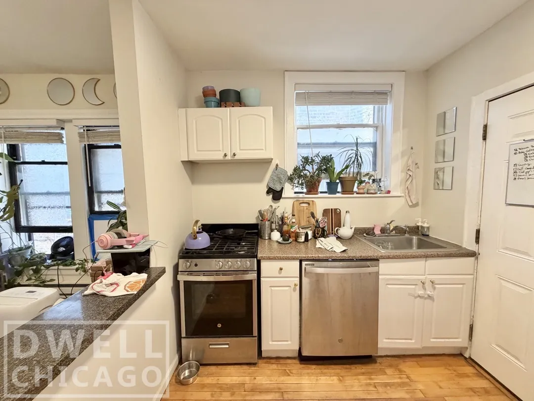 2131 W Giddings St, ,  60625, USA 60625-unit#2B-Chicago-IL