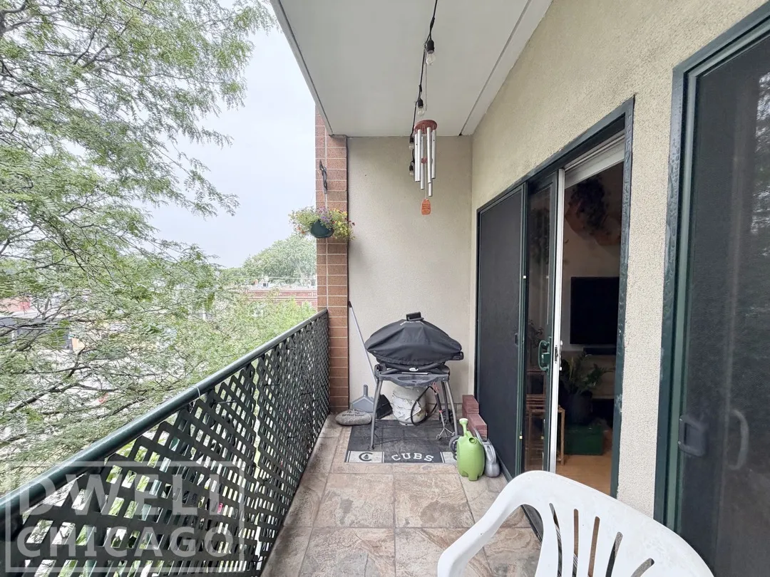 4625 W Lawrence Ave, ,  60630, USA 60630-unit#401-Chicago-IL