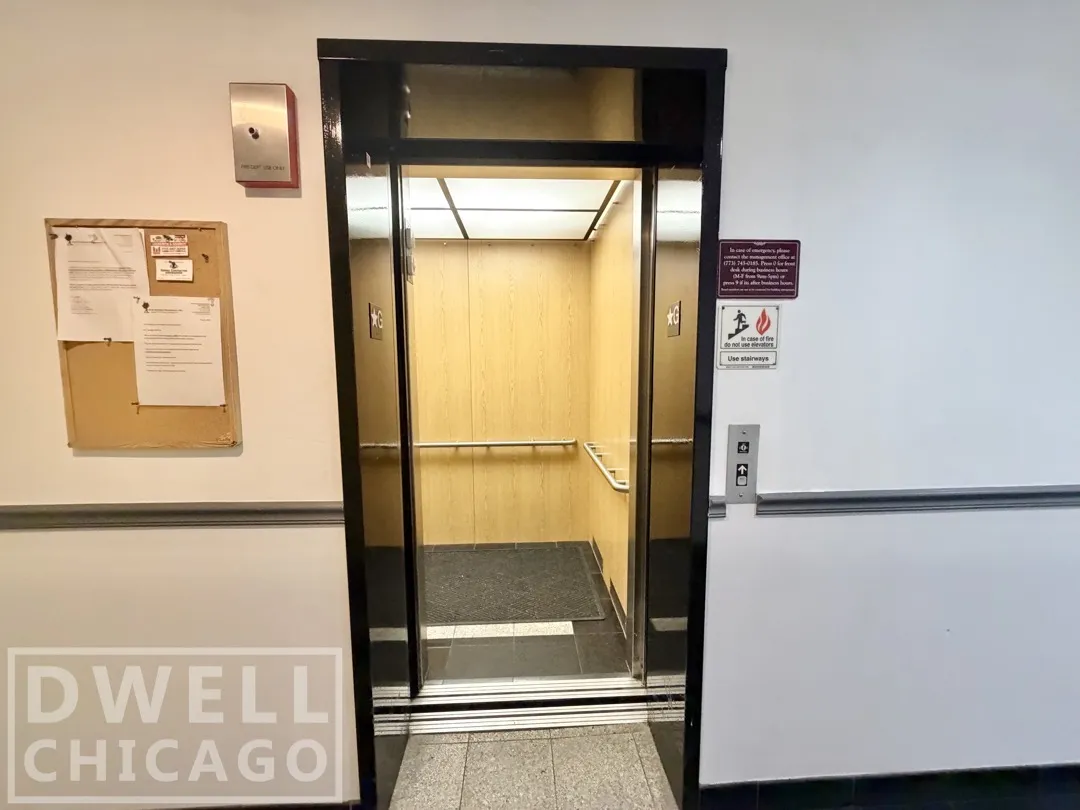 4625 W Lawrence Ave, ,  60630, USA 60630-unit#401-Chicago-IL