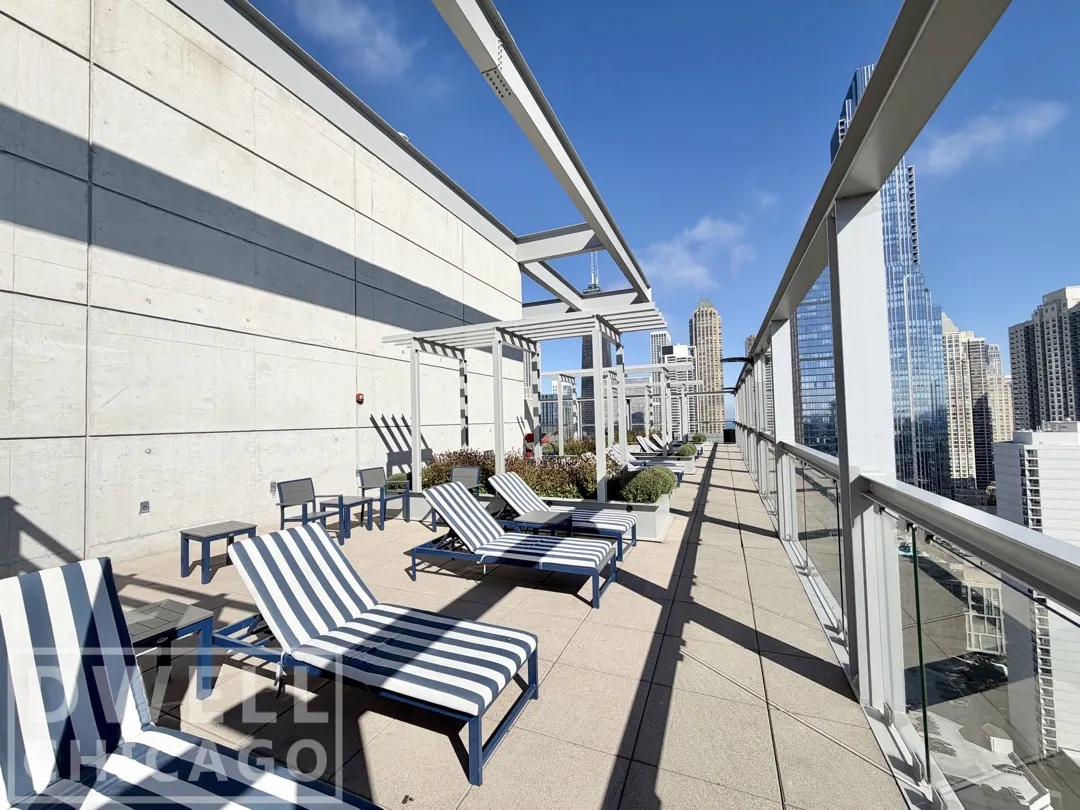 805 N La Salle Dr, ,  60610, USA 60610-unit#404-Chicago-IL