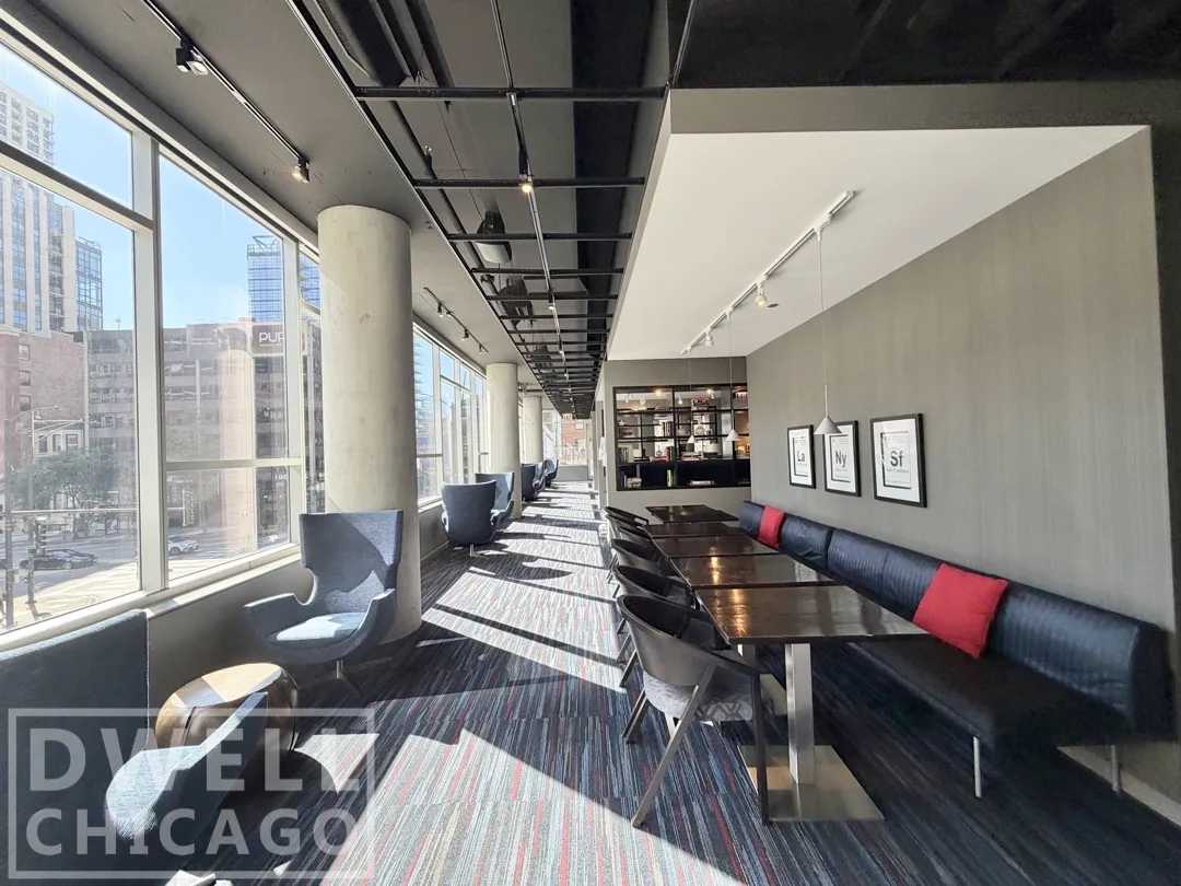 805 N La Salle Dr, ,  60610, USA 60610-unit#404-Chicago-IL