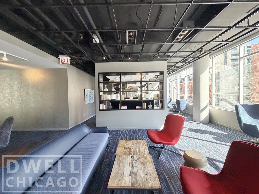 805 N La Salle Dr, ,  60610, USA 60610-unit#404-Chicago-IL