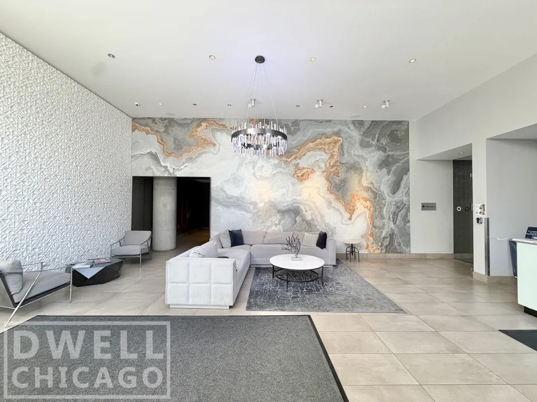 805 N La Salle Dr, ,  60610, USA 60610-unit#404-Chicago-IL
