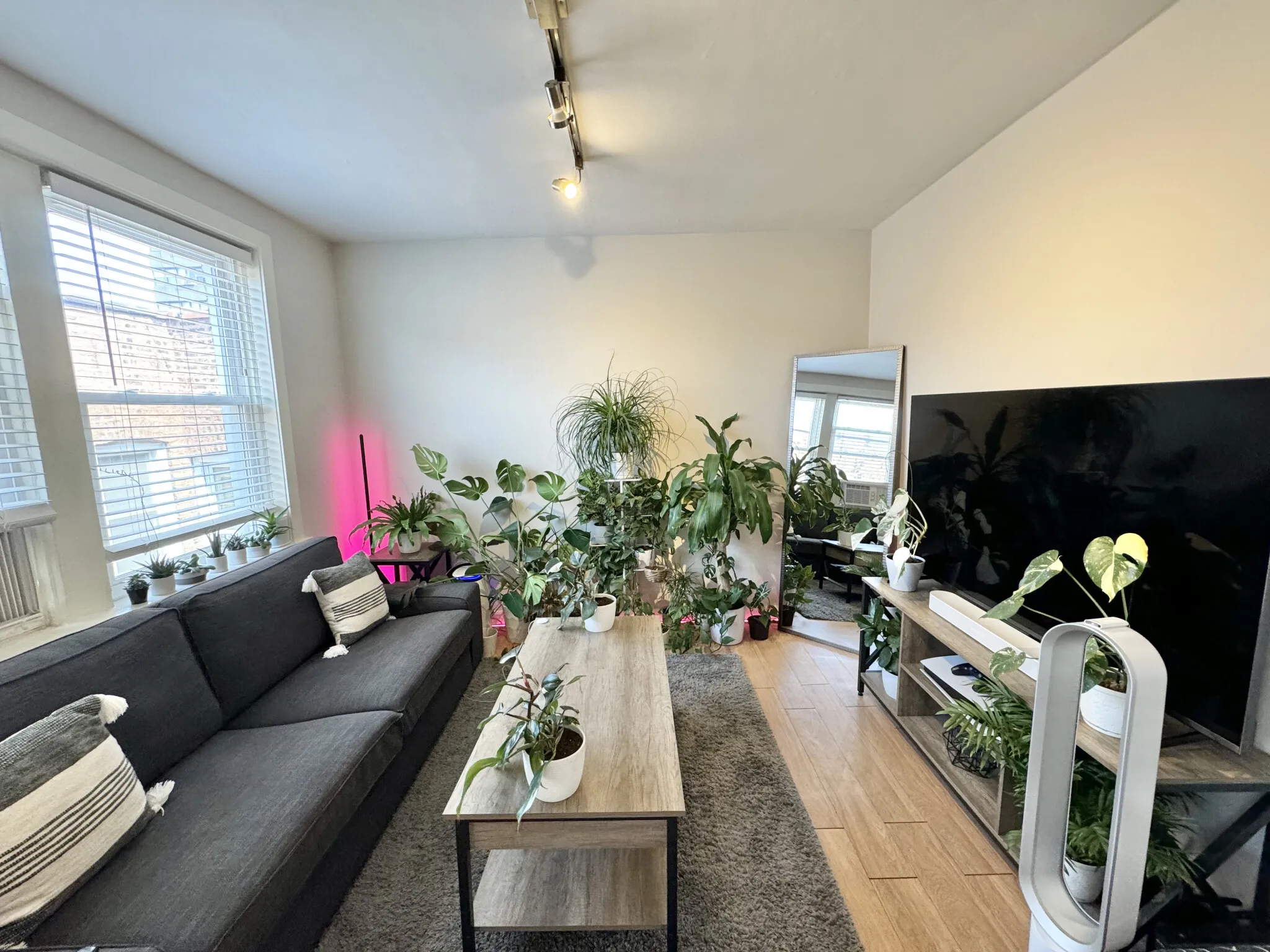 511 W Belmont Ave, ,  60657, USA 60657-unit#35-Chicago-IL