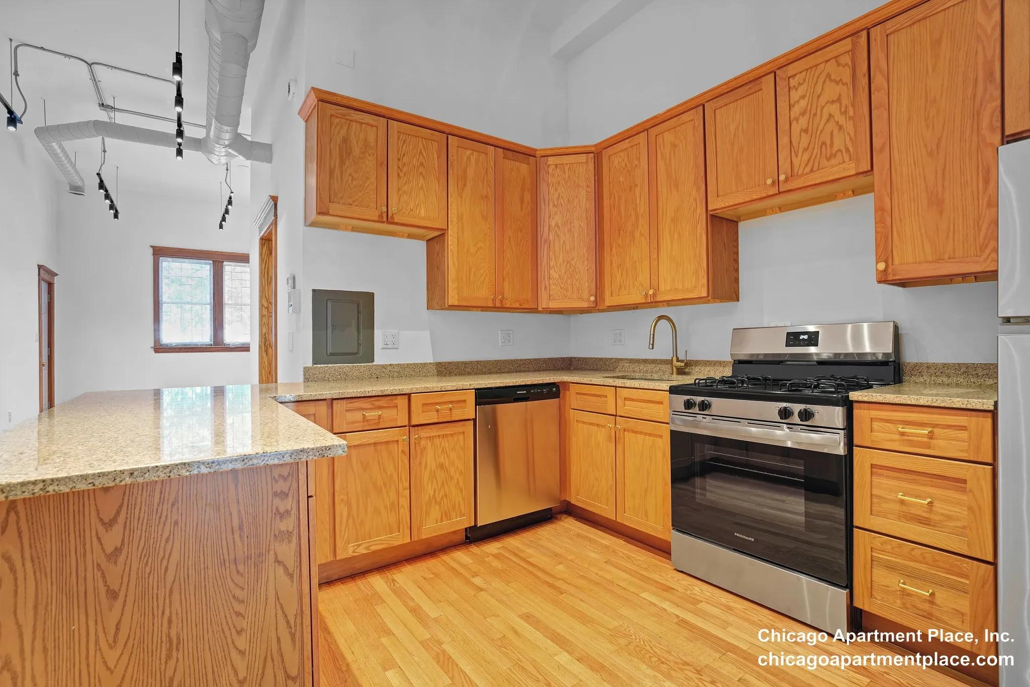 1758 N Clybourn Ave, ,  60614, USA 60614-unit#1-Chicago-IL
