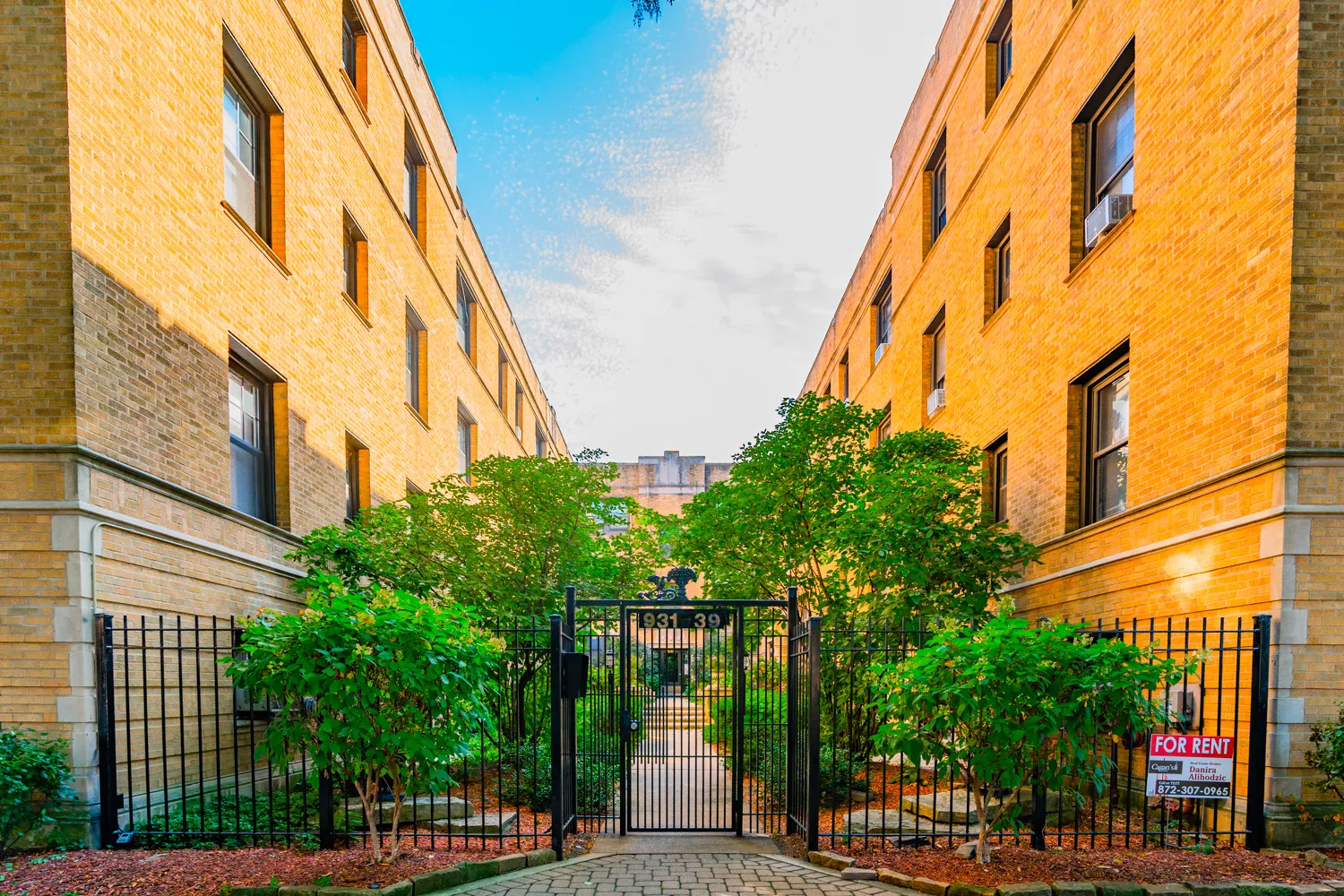 939 W Oakdale Ave, , 60657, USA 60657-unit#S2-Chicago-IL
