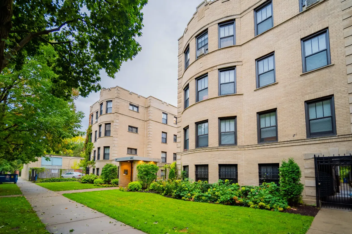 4748 S Woodlawn Ave, ,  60615, USA 60615-unit#1W-Chicago-IL