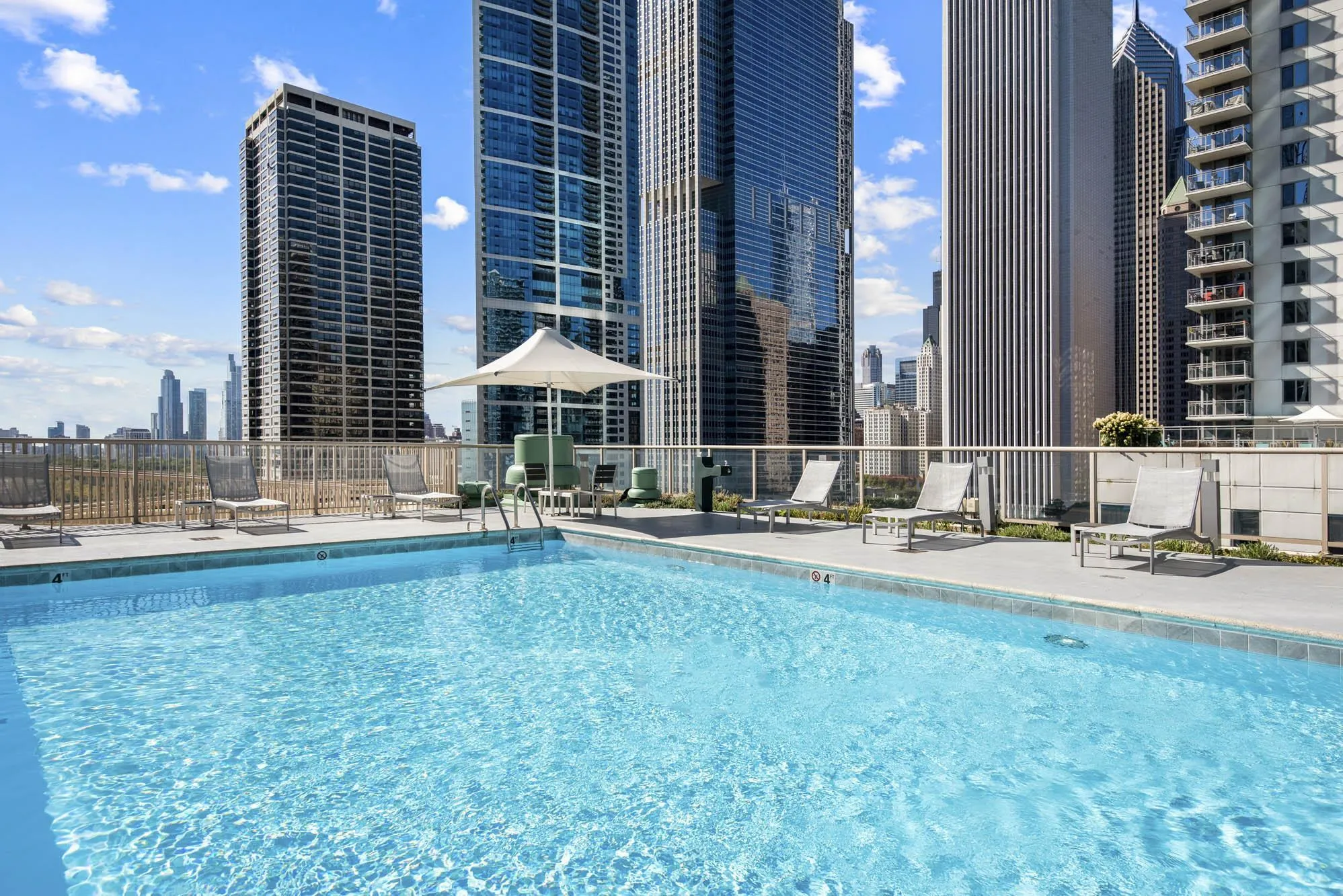 400 East South Water Street, ,  60601, USA 60601-unit#S-2401-Chicago-IL