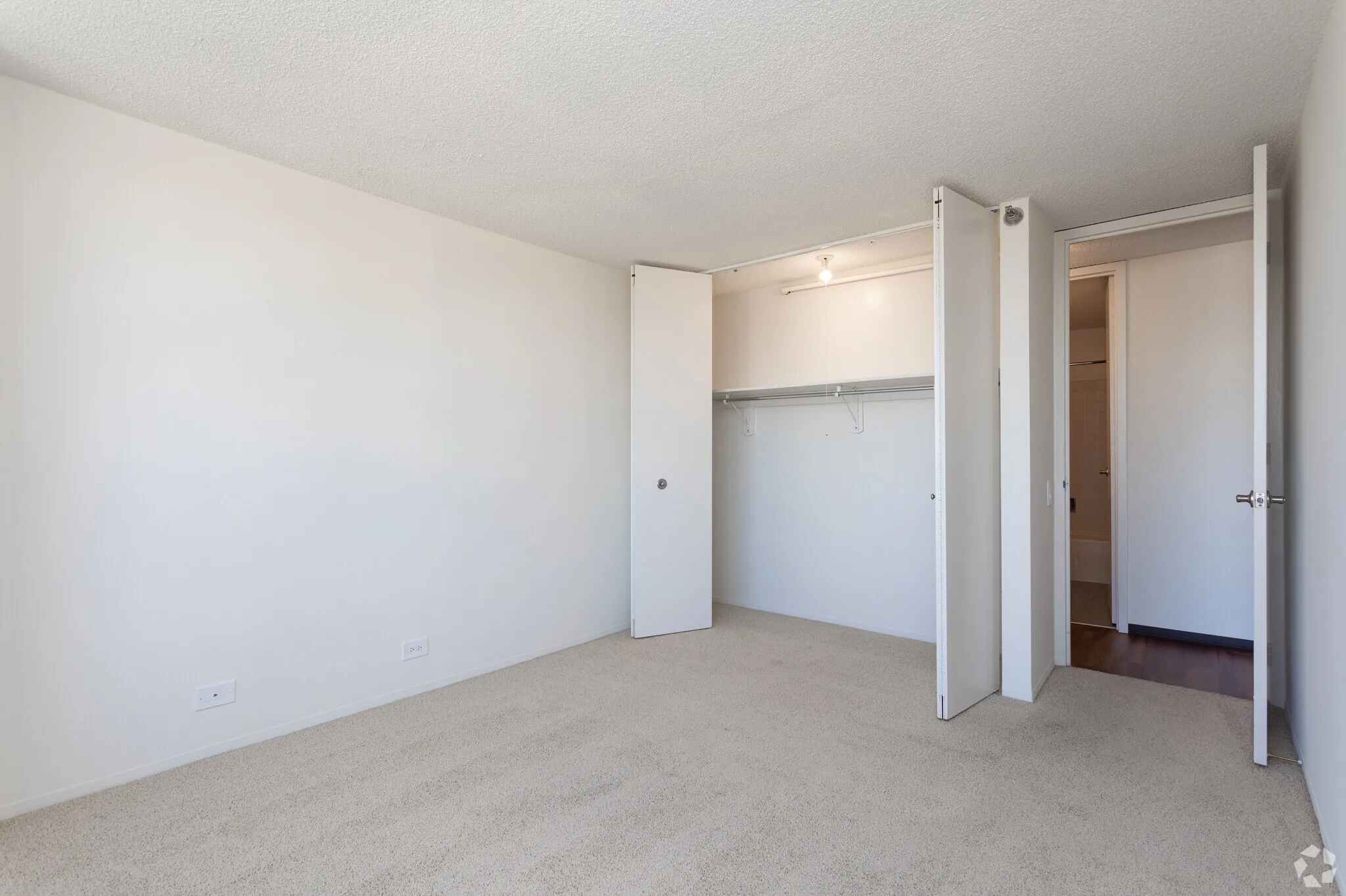 555 W Madison St, ,  60661, USA 60661-unit#04-0810-Chicago-IL