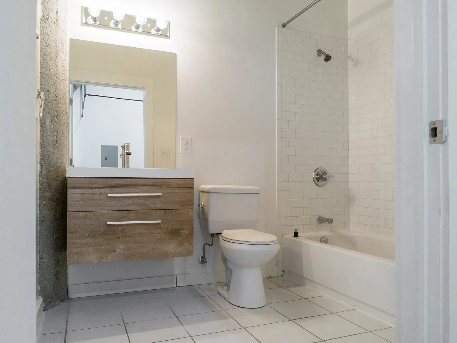 2620 W Washington Blvd, , 60612, USA 60612-unit#303-Chicago-IL