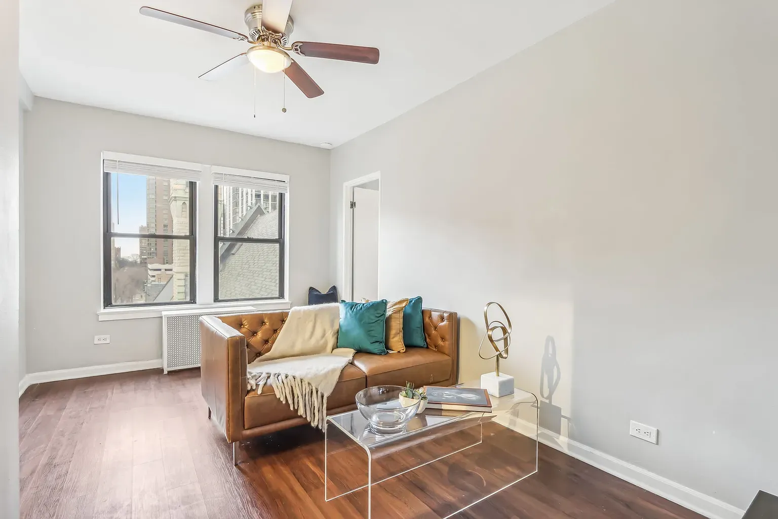 1140 N La Salle Dr, , 60610, USA 60610-unit#0412-Chicago-IL