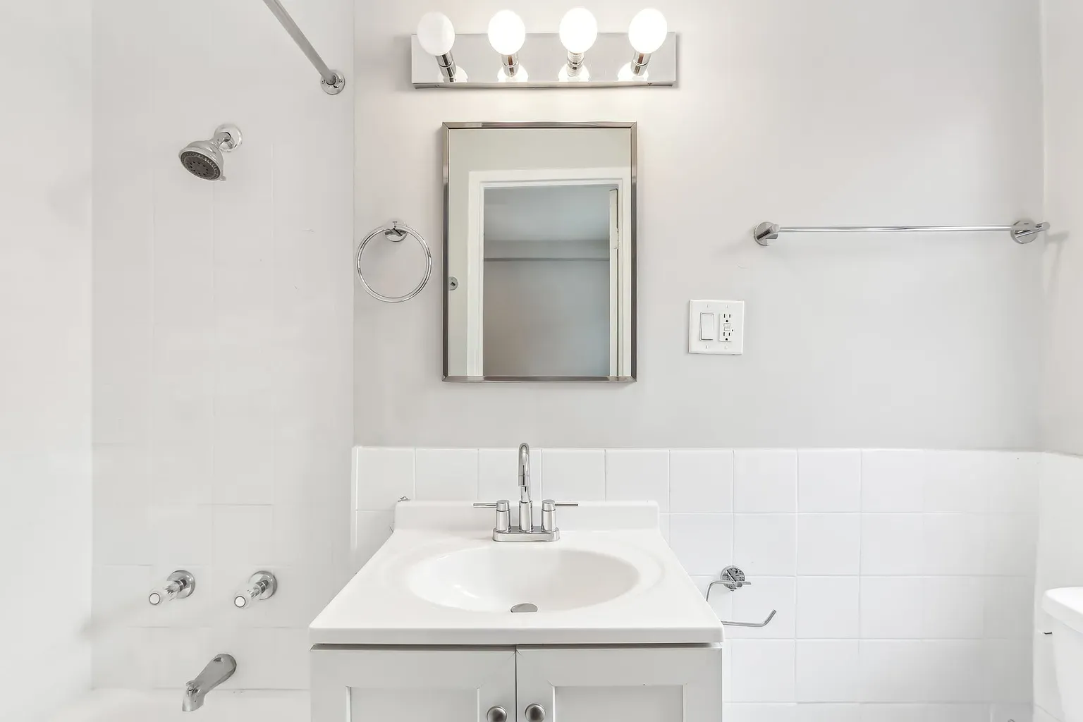 1140 N La Salle Dr, , 60610, USA 60610-unit#0412-Chicago-IL