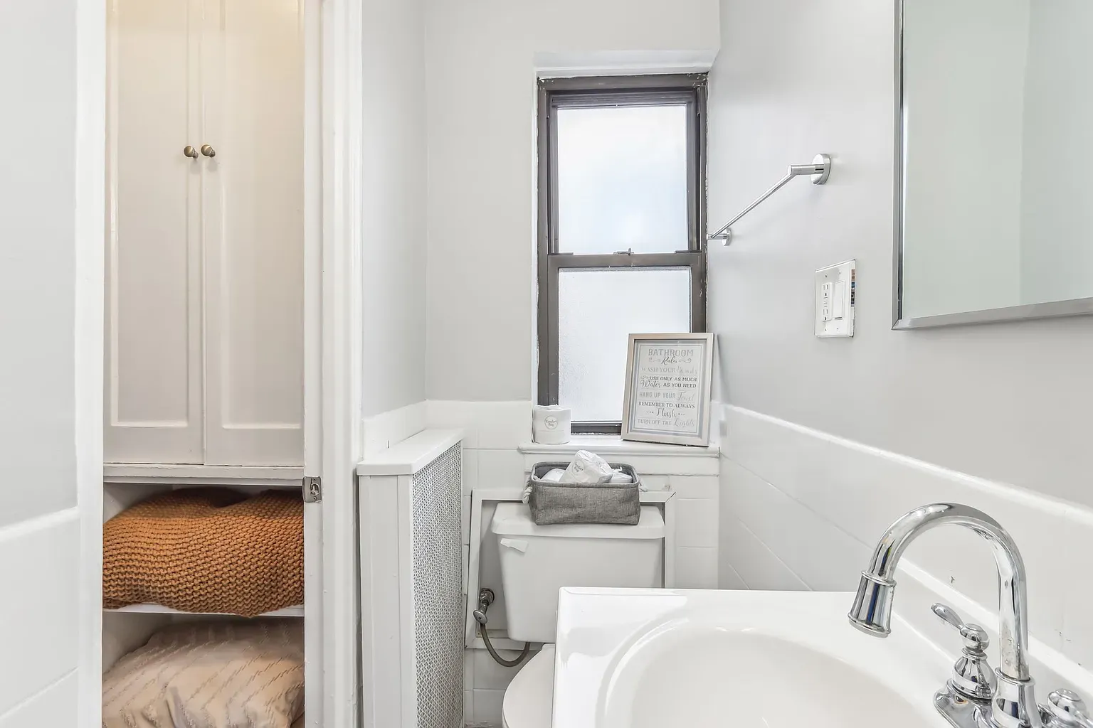 1140 N La Salle Dr, , 60610, USA 60610-unit#0412-Chicago-IL