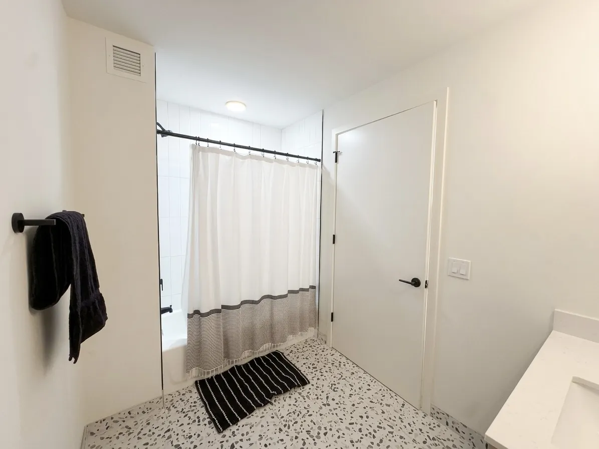 1100 W Grand Ave, , 60642, USA 60642-unit#610-Chicago-IL