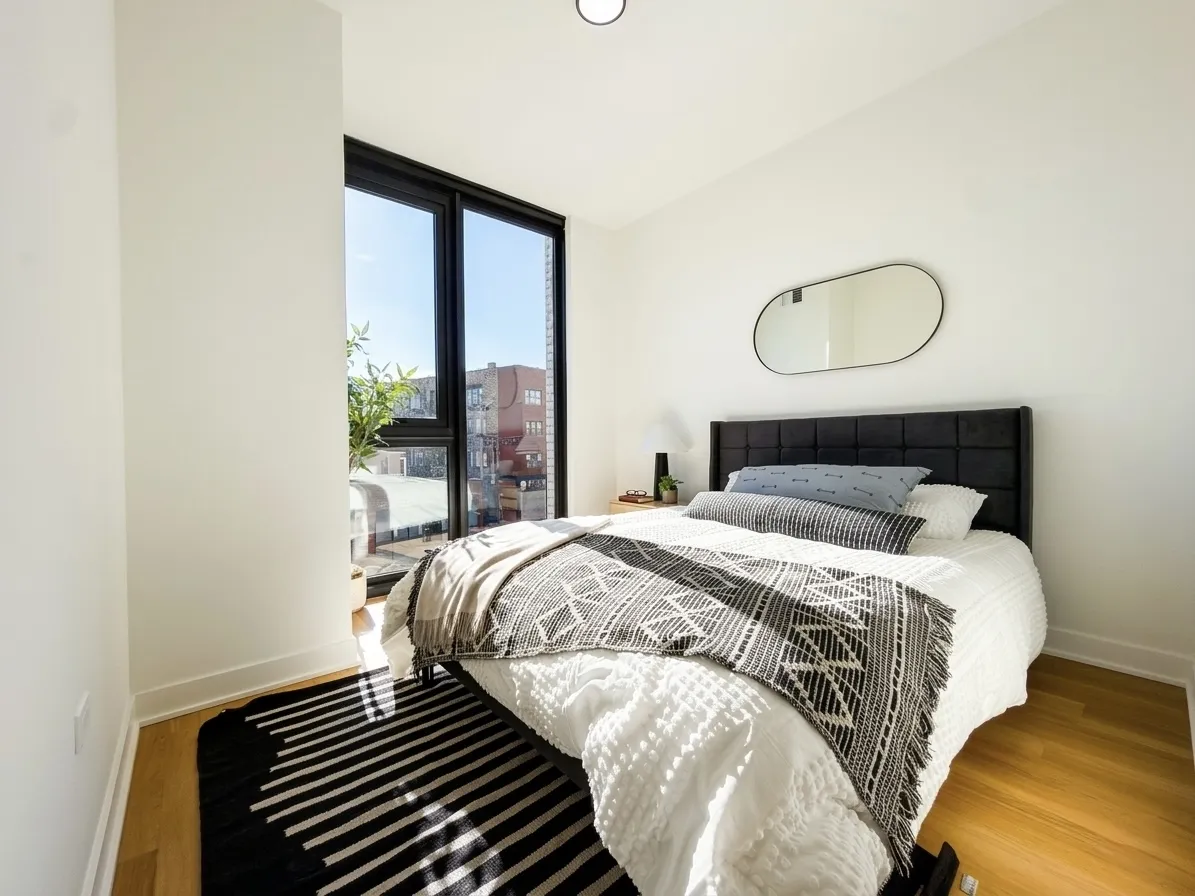 1100 W Grand Ave, , 60642, USA 60642-unit#208-Chicago-IL