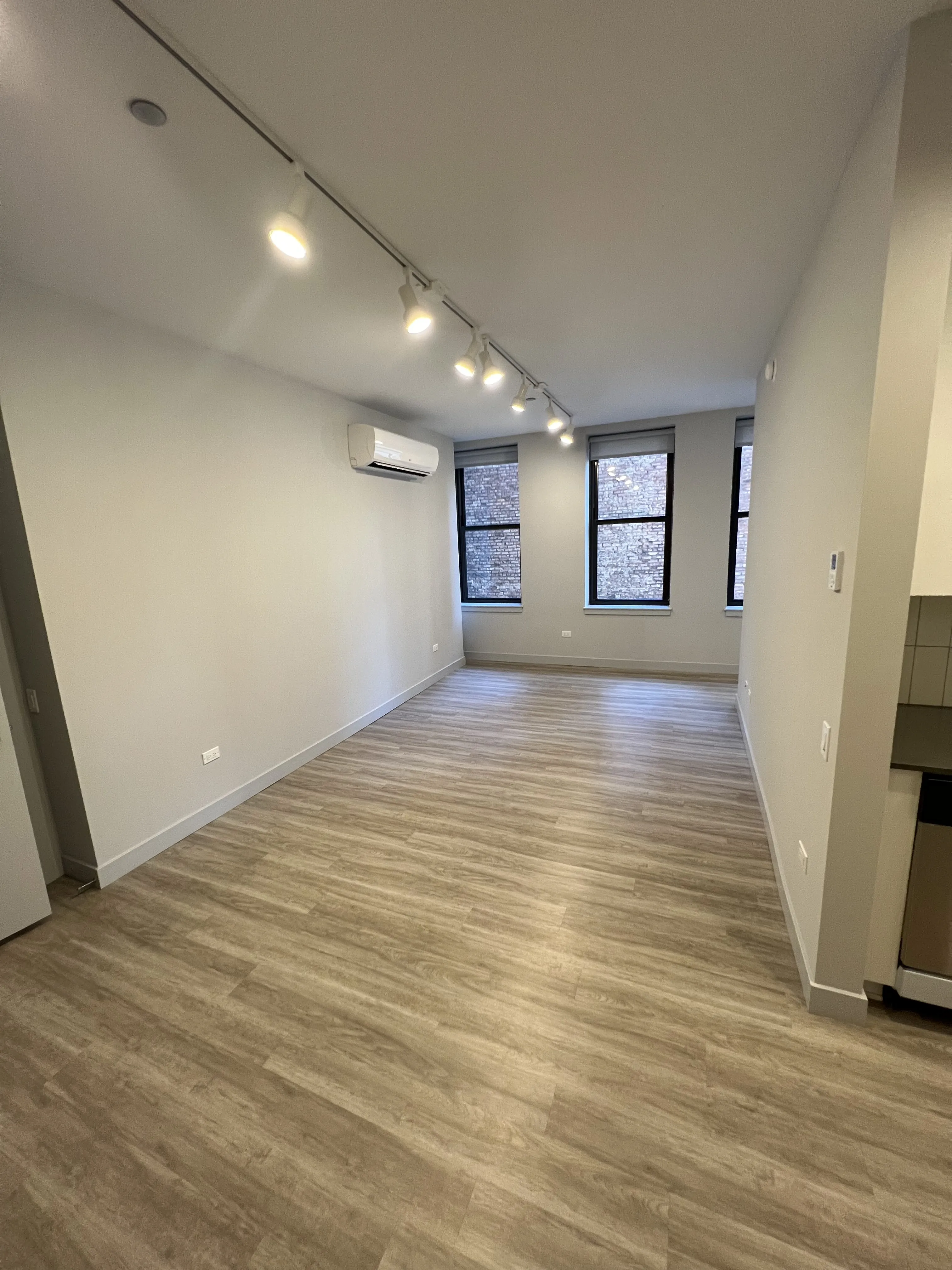 330 S Wells St, , 60606, USA 60606-unit#1212-Chicago-IL