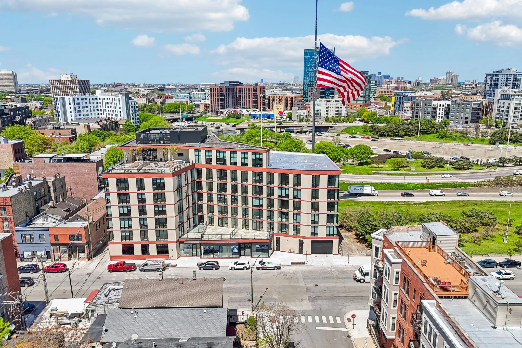 1100 W Grand Ave, , 60642, USA 60642-unit#406-Chicago-IL