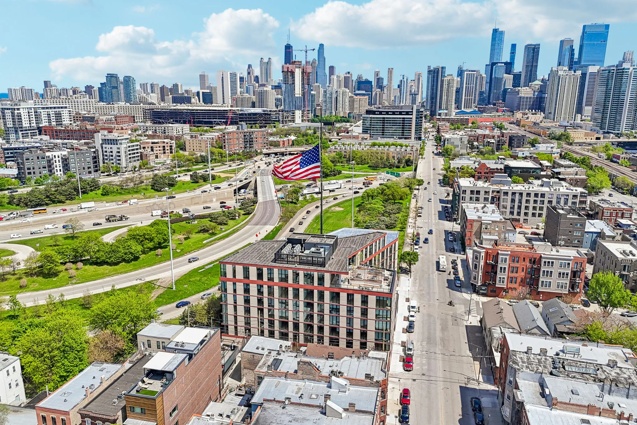 1100 W Grand Ave, , 60642, USA 60642-unit#406-Chicago-IL
