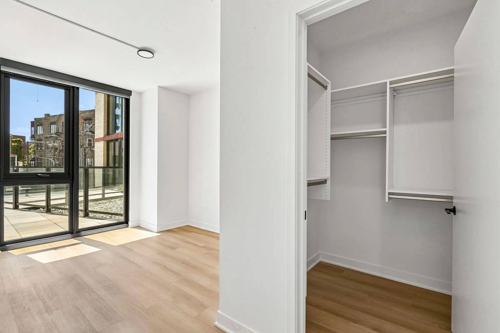 1100 W Grand Ave, , 60642, USA 60642-unit#208-Chicago-IL