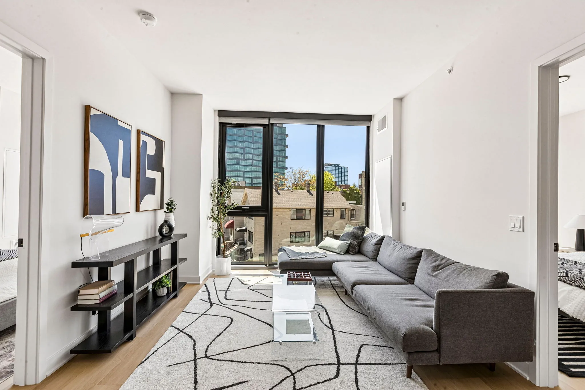 1100 W Grand Ave, , 60642, USA 60642-unit#517-Chicago-IL