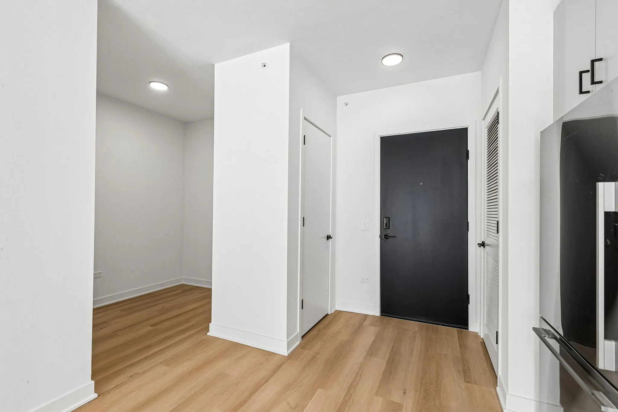 1100 W Grand Ave, , 60642, USA 60642-unit#610-Chicago-IL