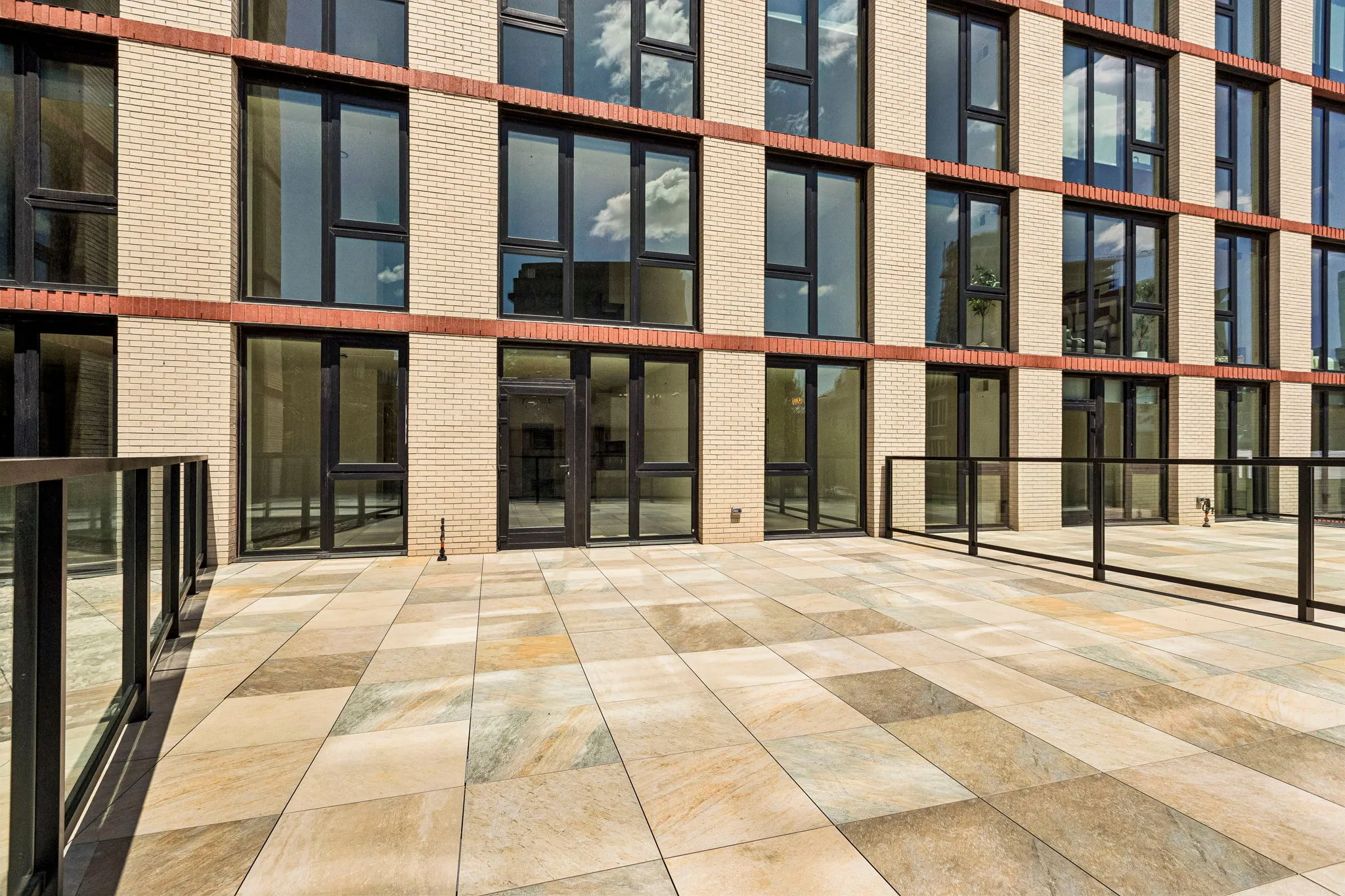 1100 W Grand Ave, , 60642, USA 60642-unit#610-Chicago-IL