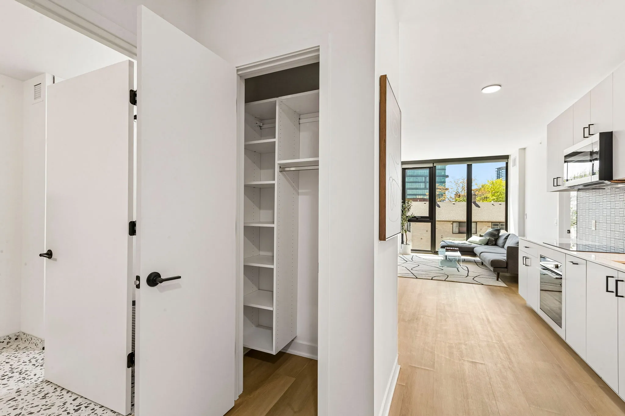 1100 W Grand Ave, , 60642, USA 60642-unit#610-Chicago-IL