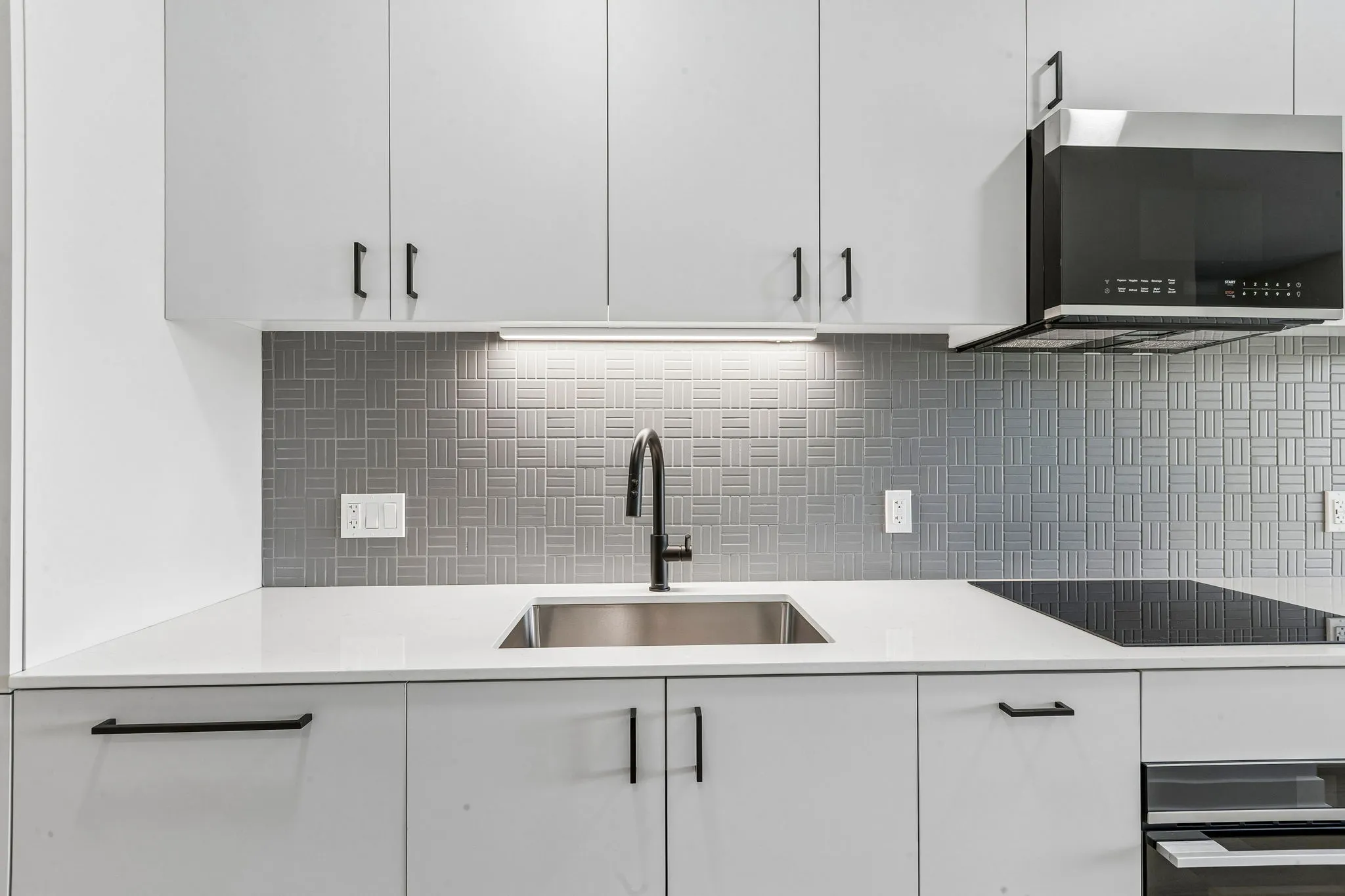 1100 W Grand Ave, , 60642, USA 60642-unit#306-Chicago-IL