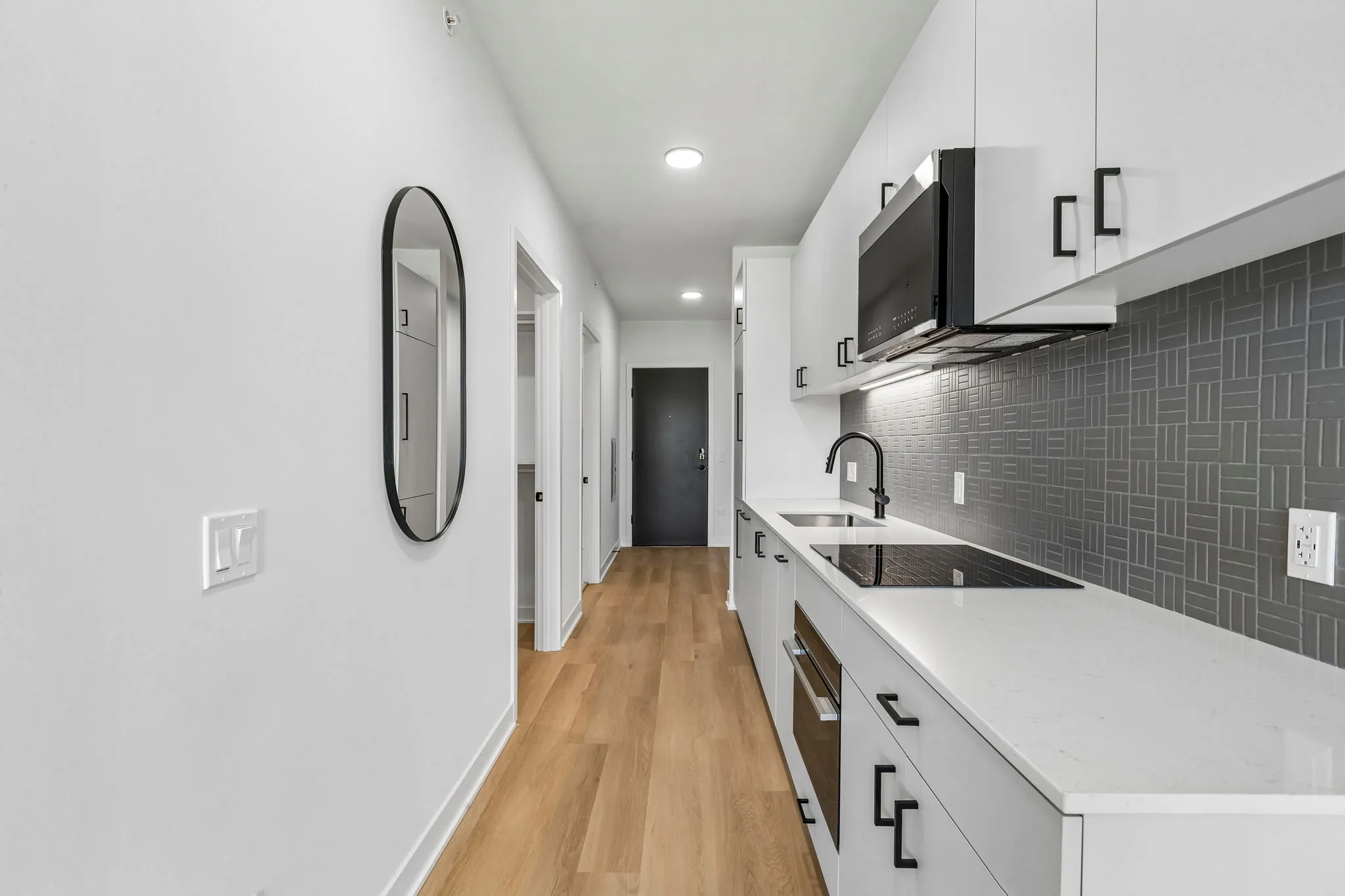 1100 W Grand Ave, , 60642, USA 60642-unit#306-Chicago-IL