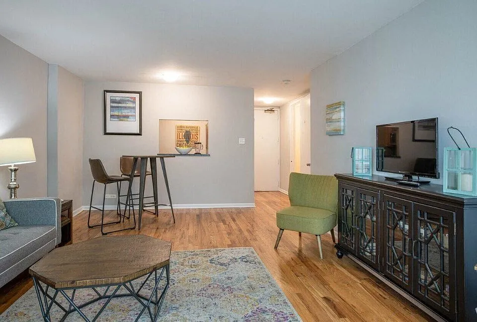 4602 N Clarendon Ave, ,  60640, USA 60640-unit#0307-Chicago-IL