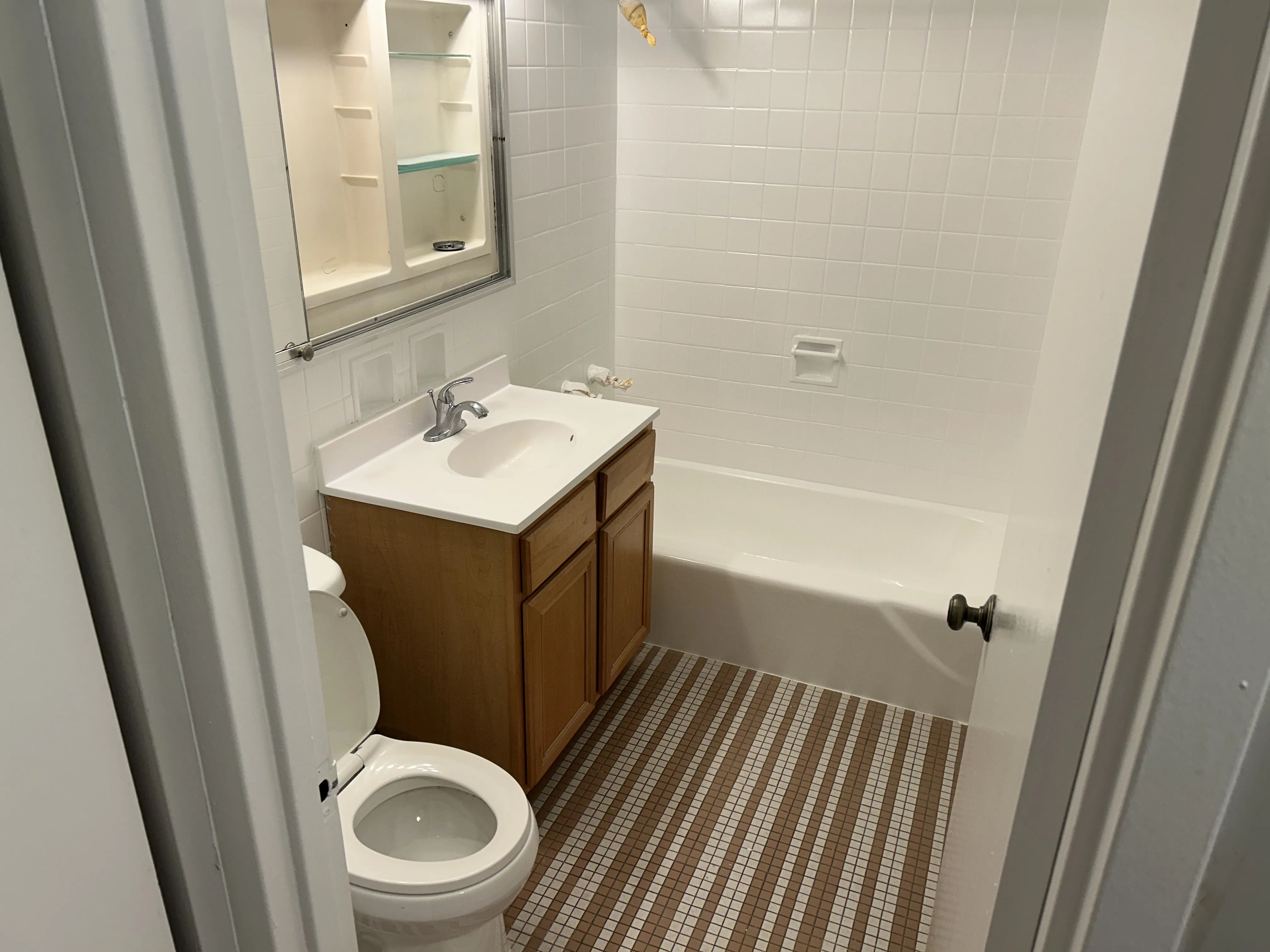 4602 N Clarendon Ave, ,  60640, USA 60640-unit#0307-Chicago-IL