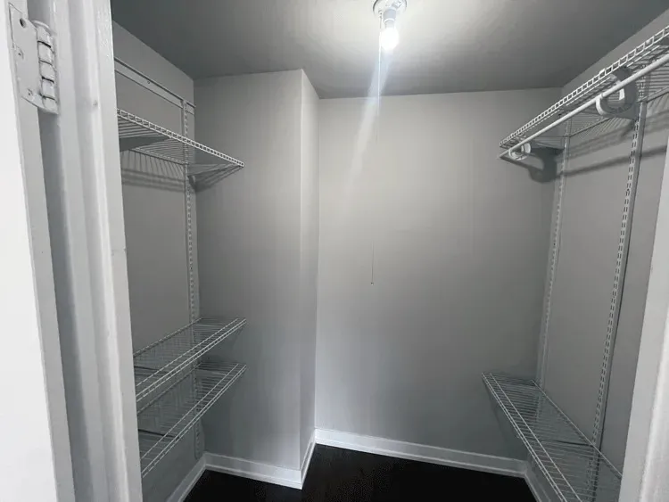 5649 N Sheridan Rd, ,  60660, USA 60660-unit#008D-Chicago-IL