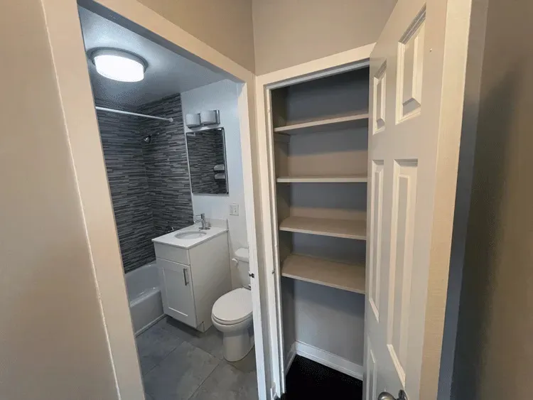 5649 N Sheridan Rd, ,  60660, USA 60660-unit#008D-Chicago-IL