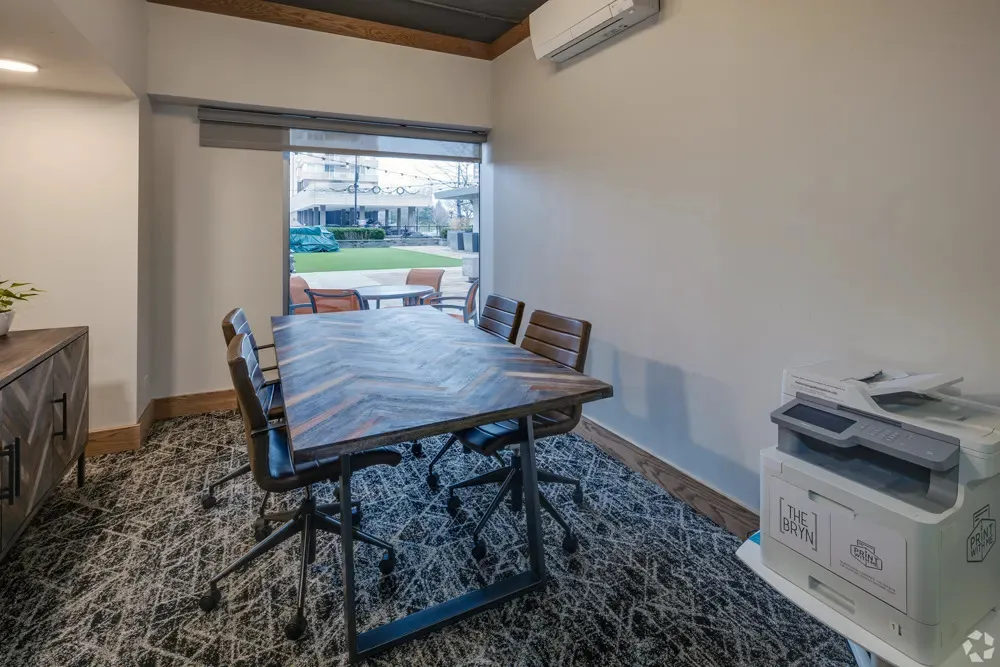5600 N Sheridan Rd, ,  60660, USA 60660-unit#013F-Chicago-IL