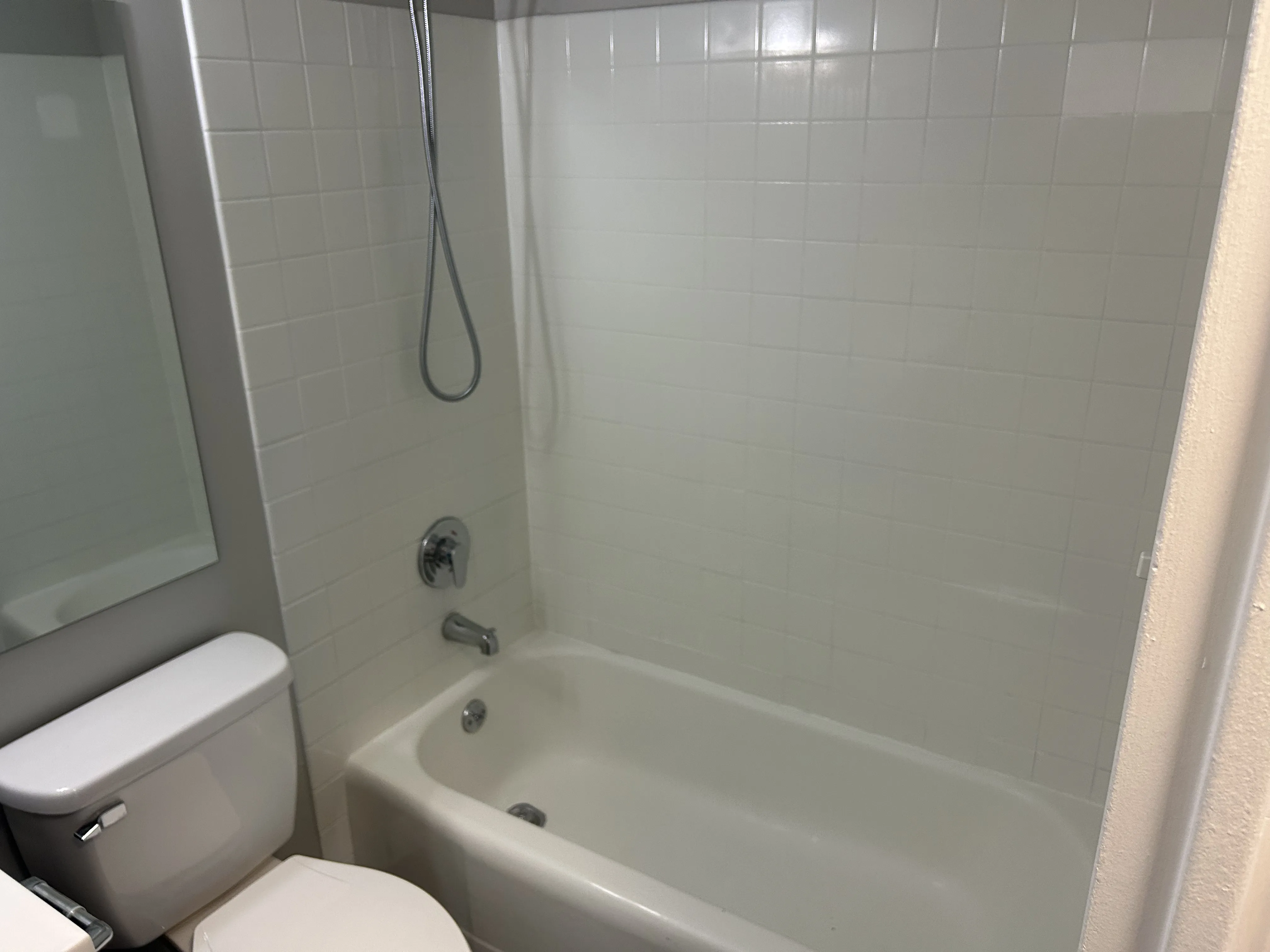5600 N Sheridan Rd, ,  60660, USA 60660-unit#013F-Chicago-IL