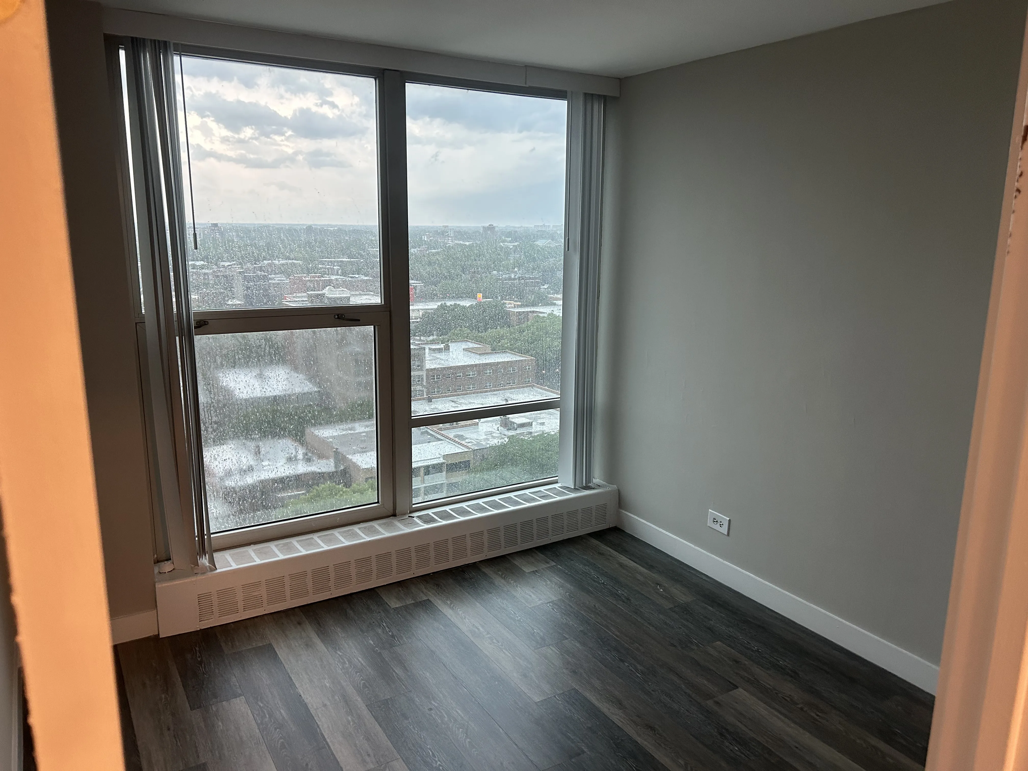 5600 N Sheridan Rd, ,  60660, USA 60660-unit#013F-Chicago-IL