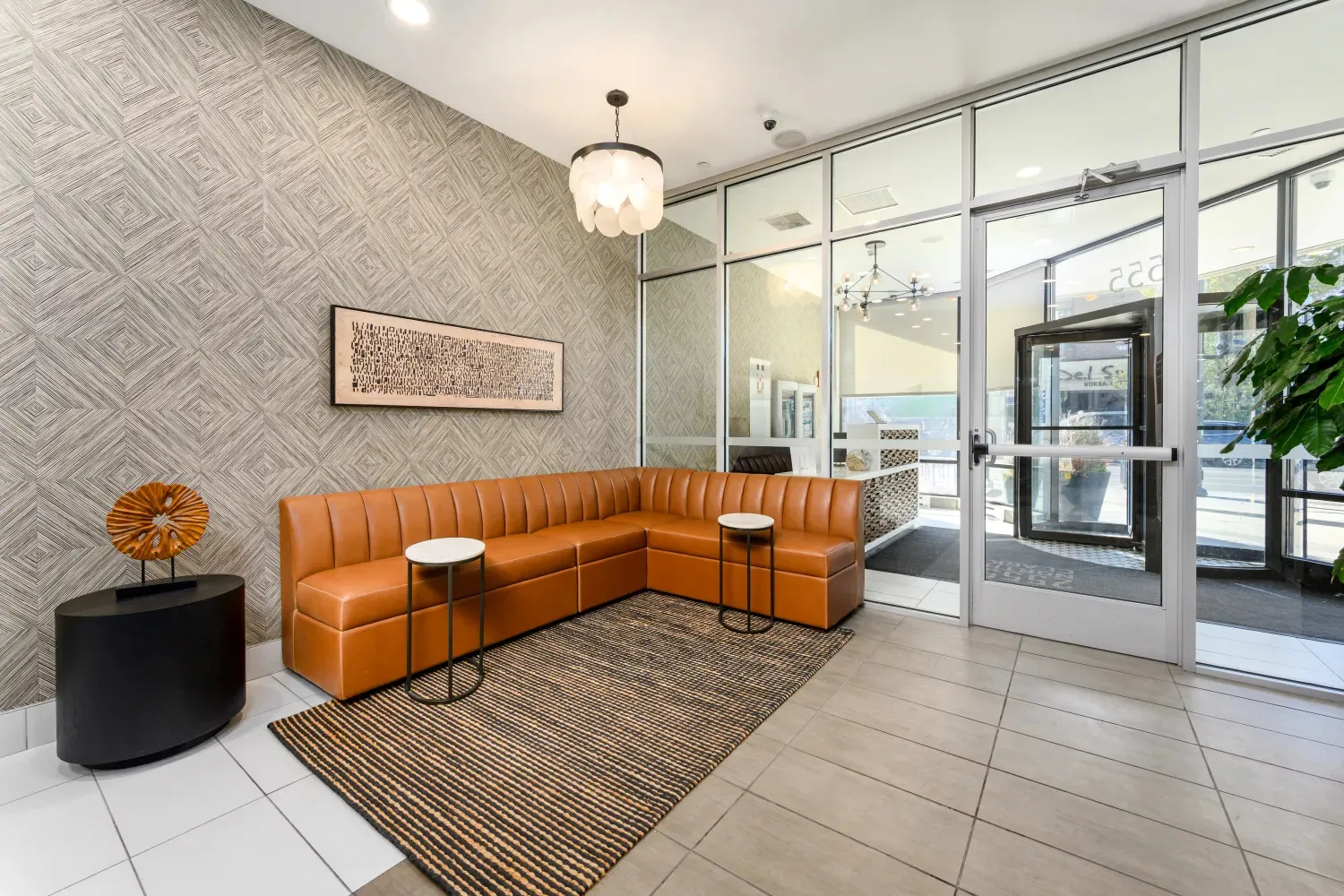 2555 N Clark St, ,  60614, USA 60614-unit#03-0503-Chicago-IL