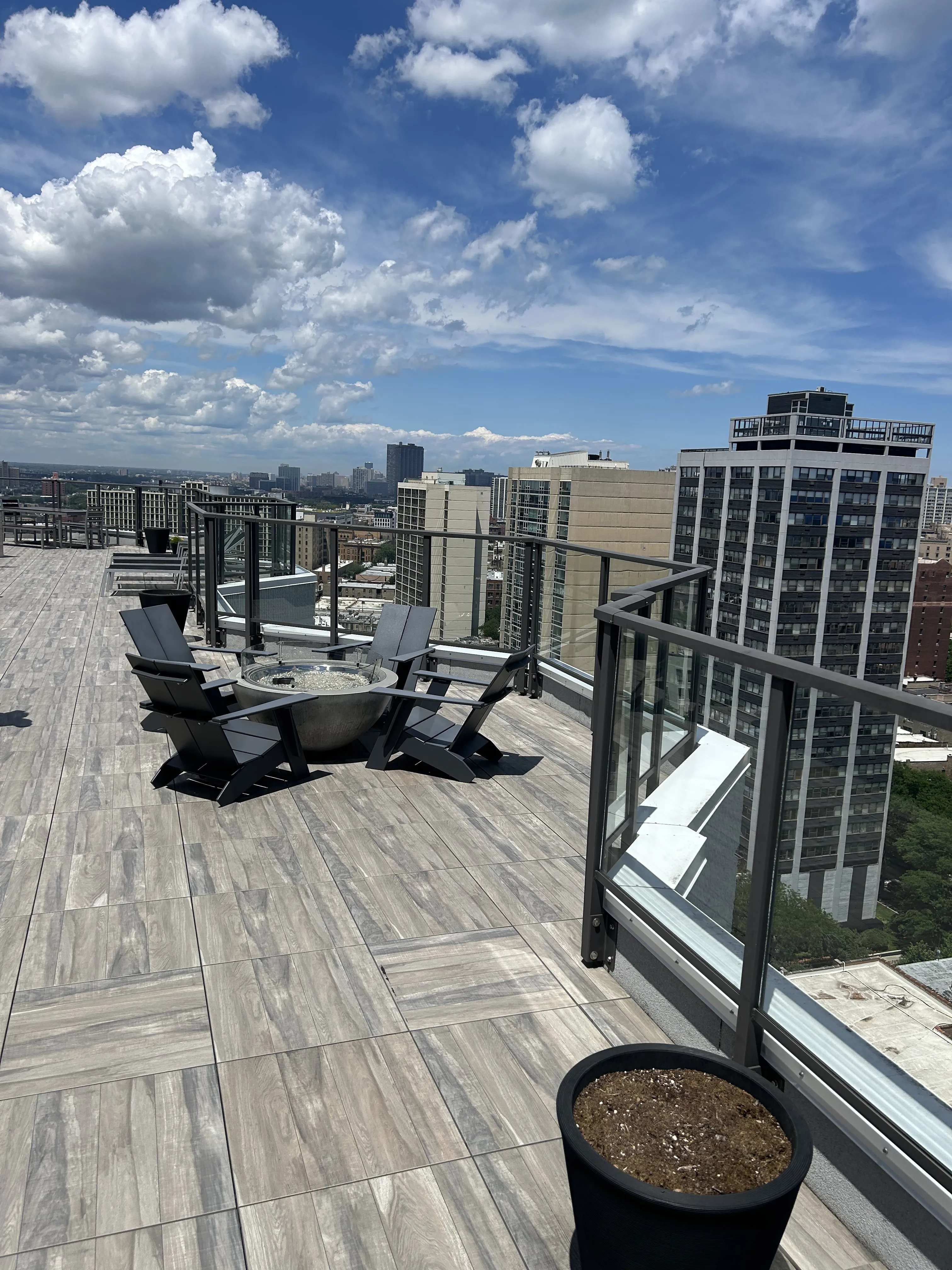 2555 N Clark St, ,  60614, USA 60614-unit#03-0503-Chicago-IL