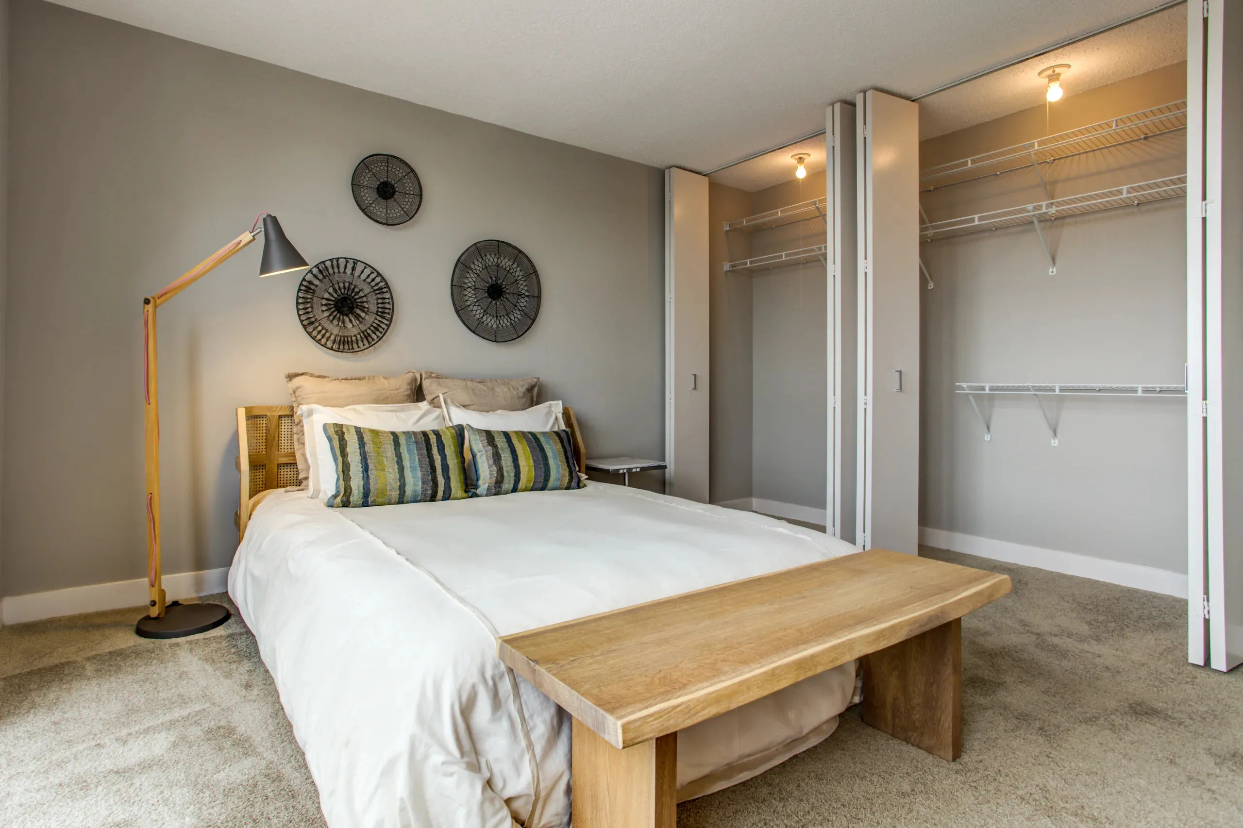 2555 N Clark St, ,  60614, USA 60614-unit#03-0503-Chicago-IL