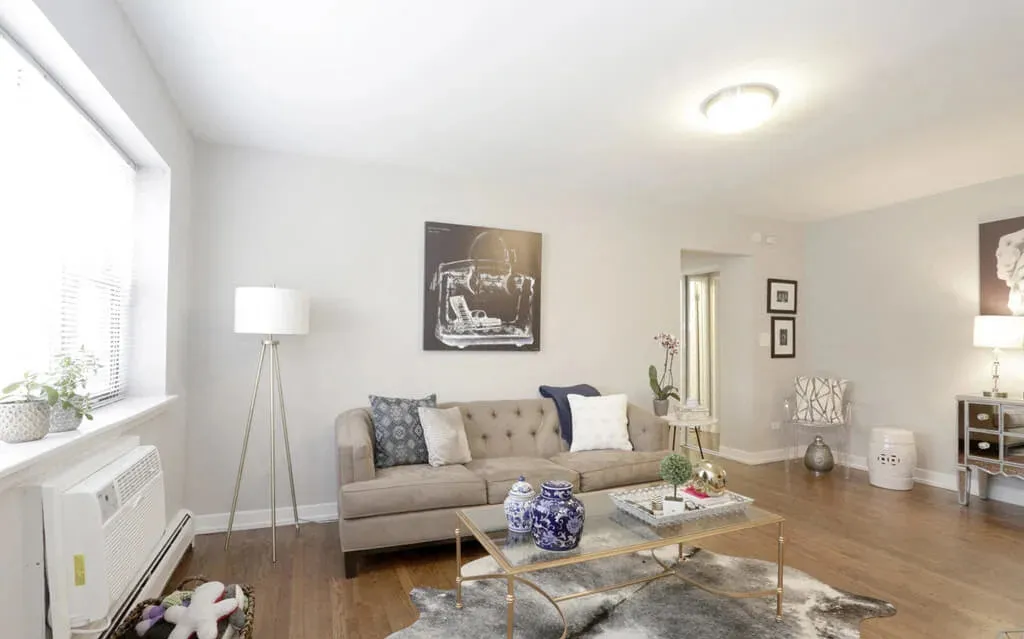 525 W Oakdale Ave, , 60657, USA 60657-unit#0316-Chicago-IL