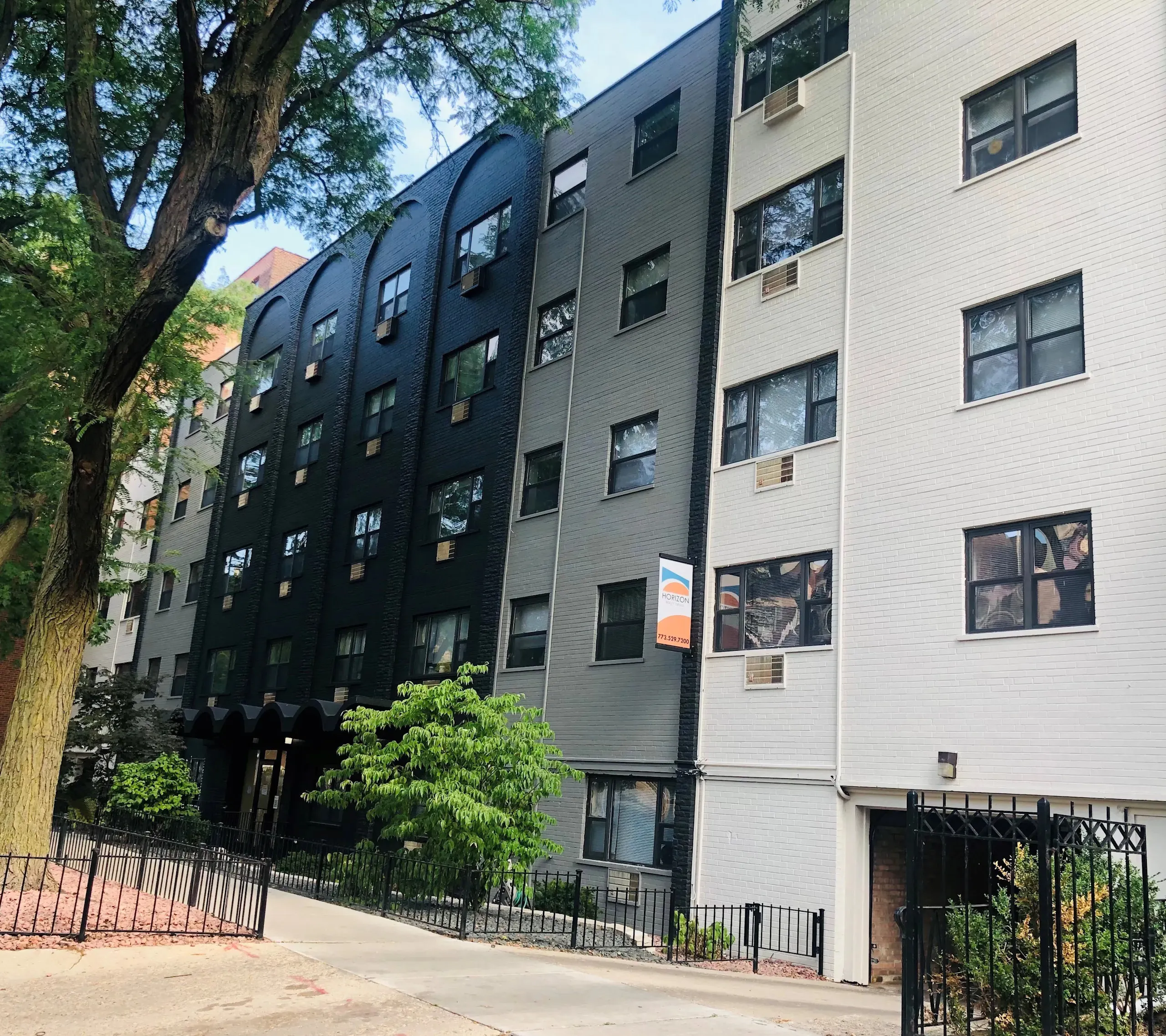 525 W Oakdale Ave, , 60657, USA 60657-unit#0316-Chicago-IL