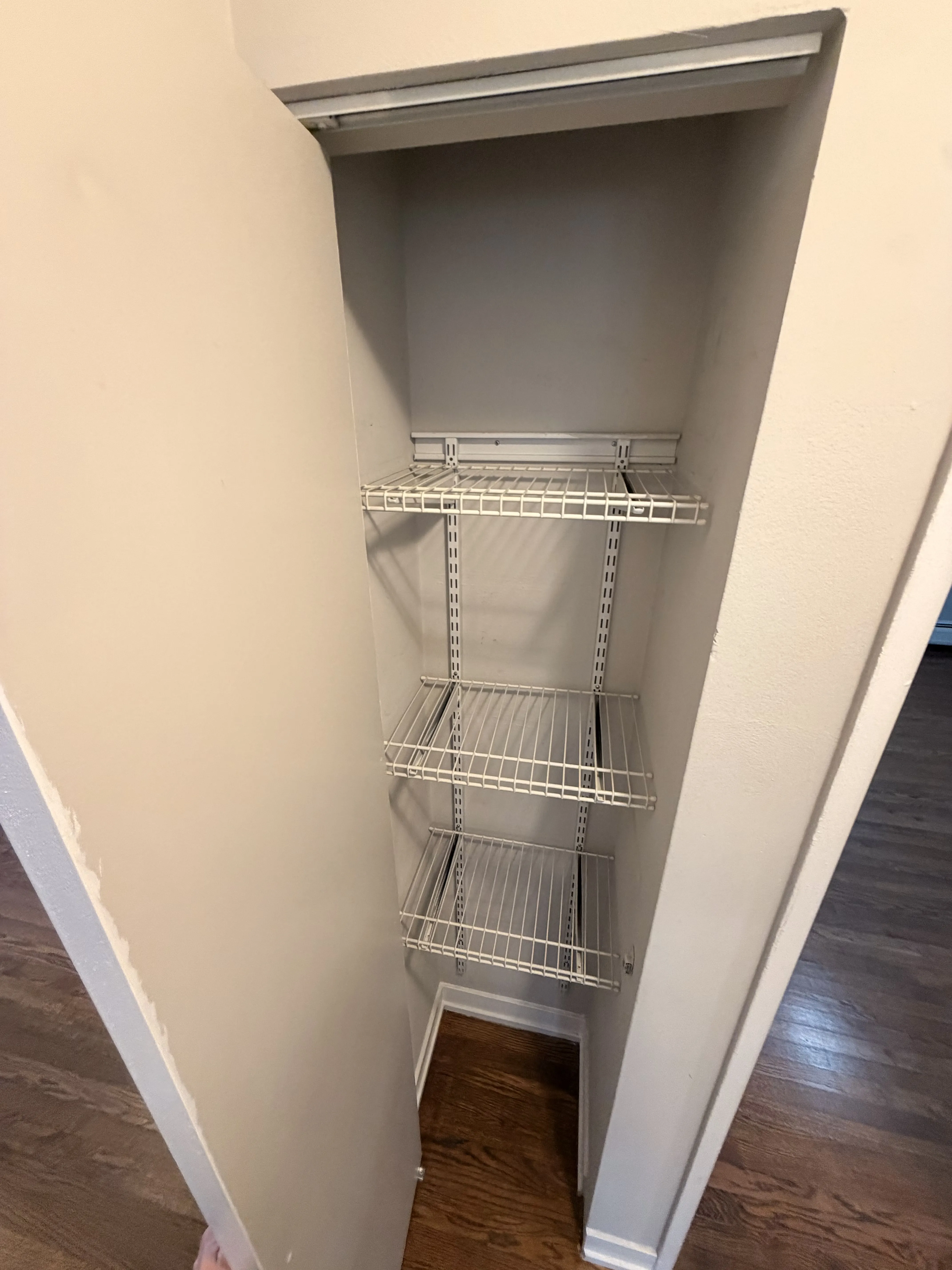 525 W Oakdale Ave, ,  60657, USA 60657-unit#0512-Chicago-IL