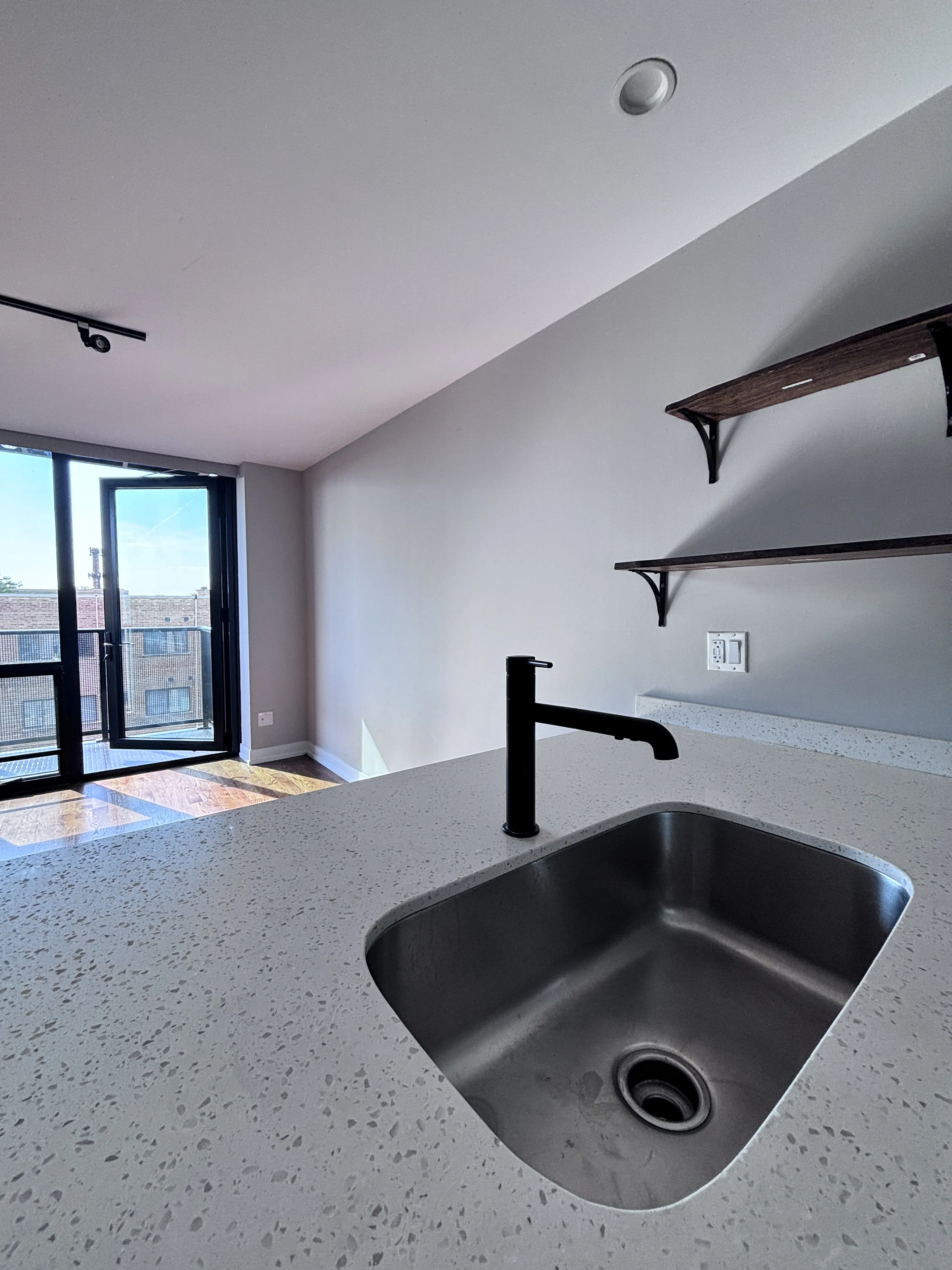 5910 N Sheridan Rd, , 60660, USA 60660-unit#0506-Chicago-IL
